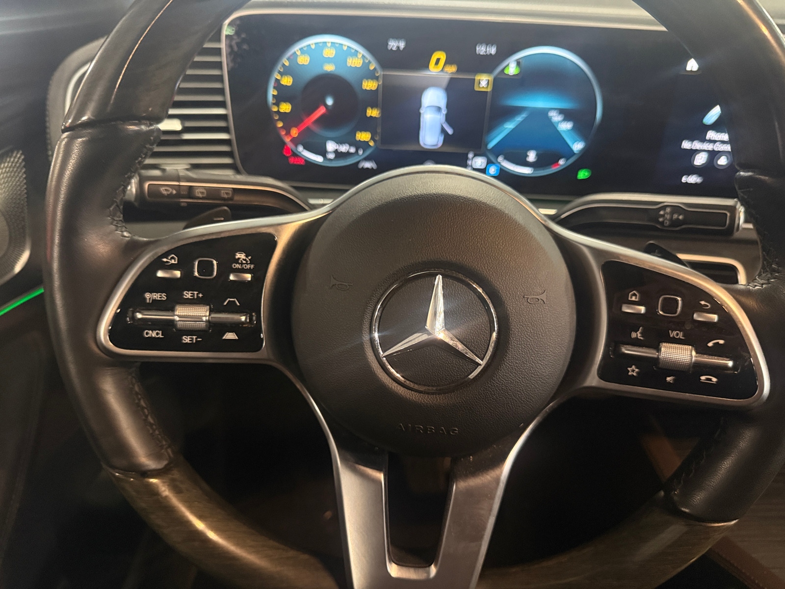 Thumbnail: 2023 Mercedes-Benz GLE - 4