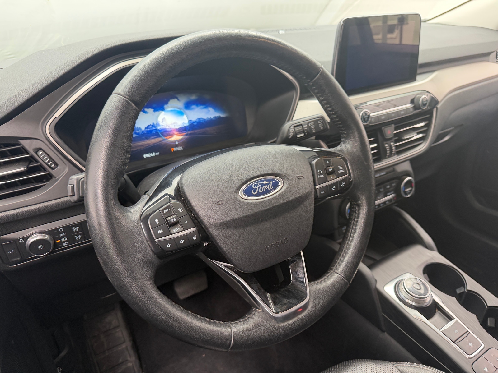 Thumbnail: 2021 Ford Escape - 4