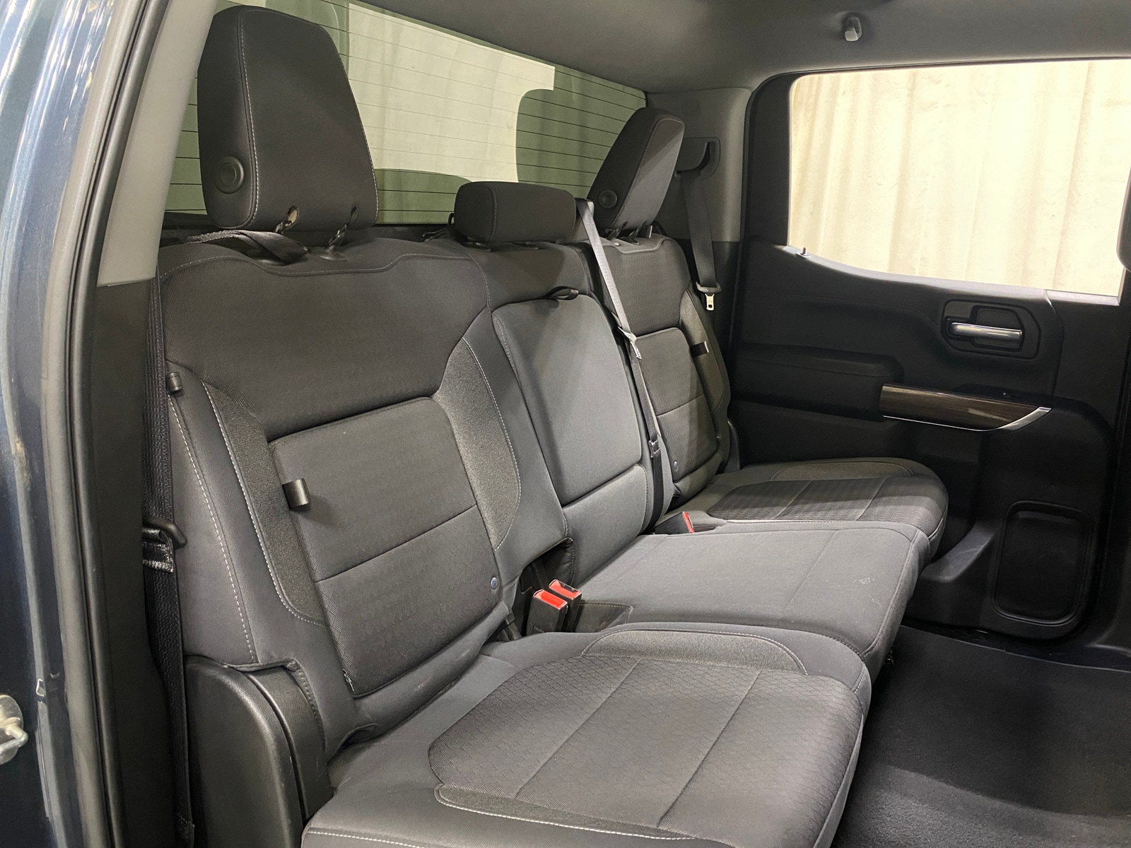 Thumbnail: 2020 Chevrolet Silverado 1500 - 6