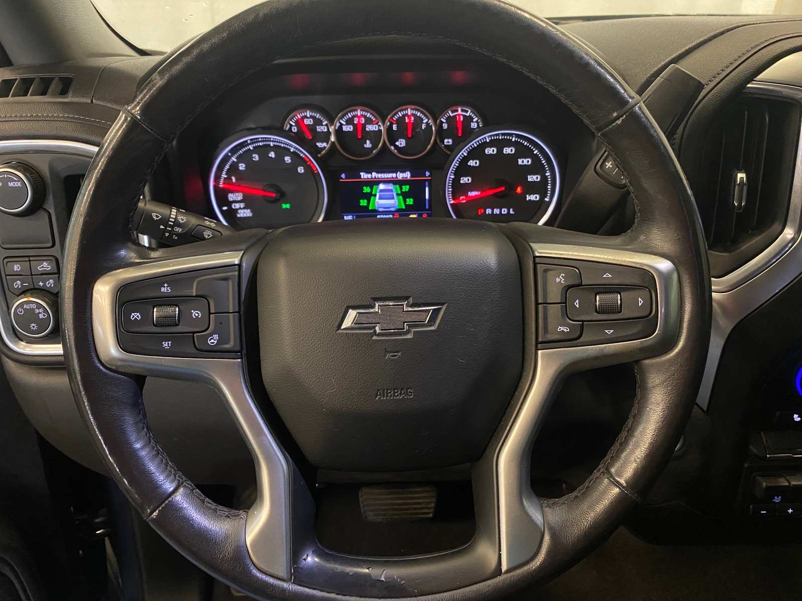 Thumbnail: 2020 Chevrolet Silverado 1500 - 5
