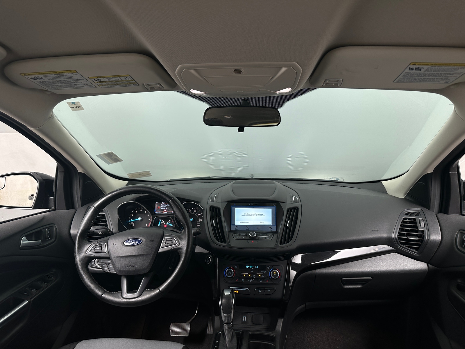 Thumbnail: 2019 Ford Escape - 3