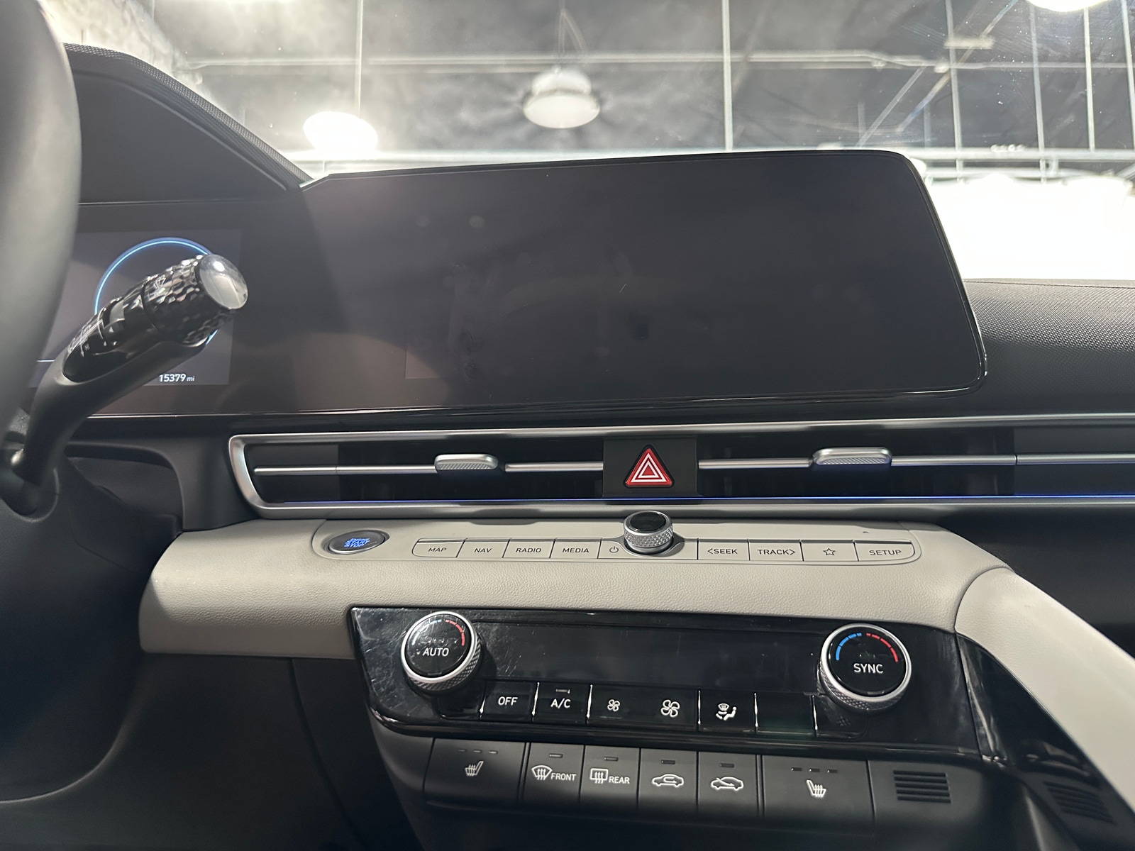 Thumbnail: 2025 Hyundai Elantra - 3