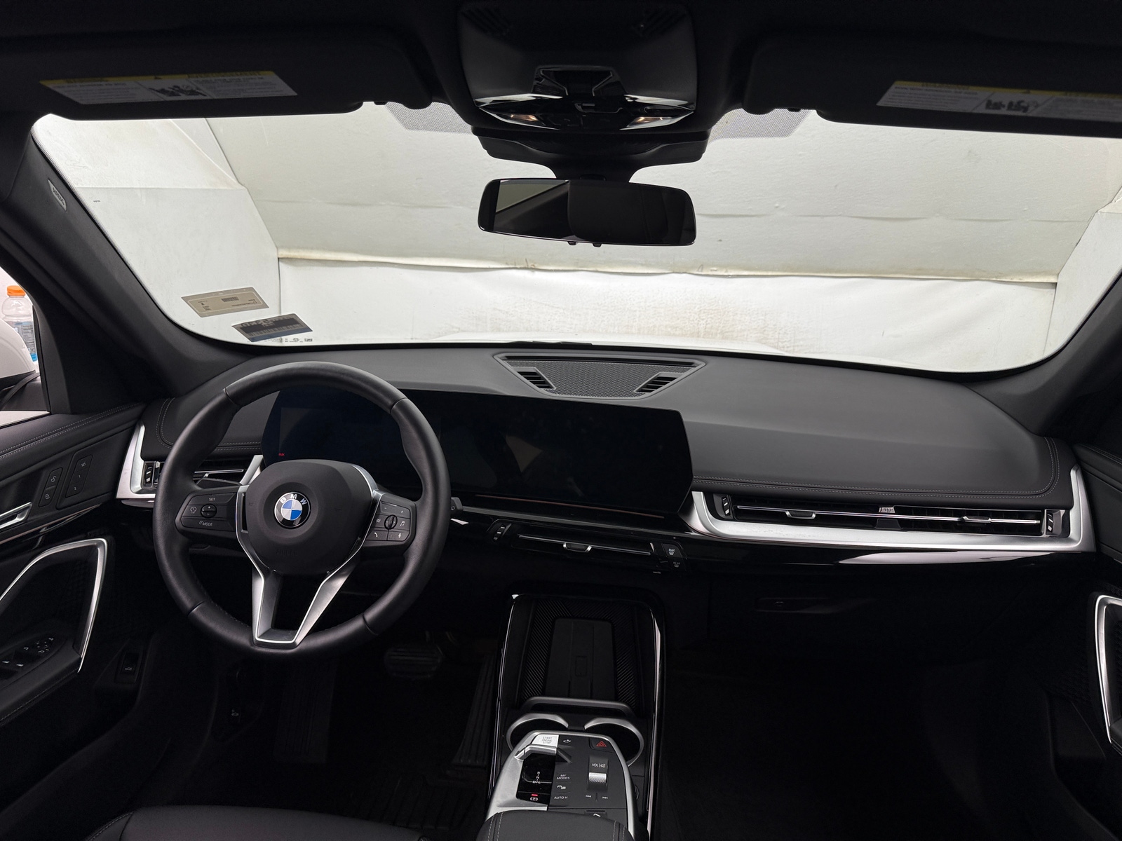 Thumbnail: 2026 BMW X1 - 2