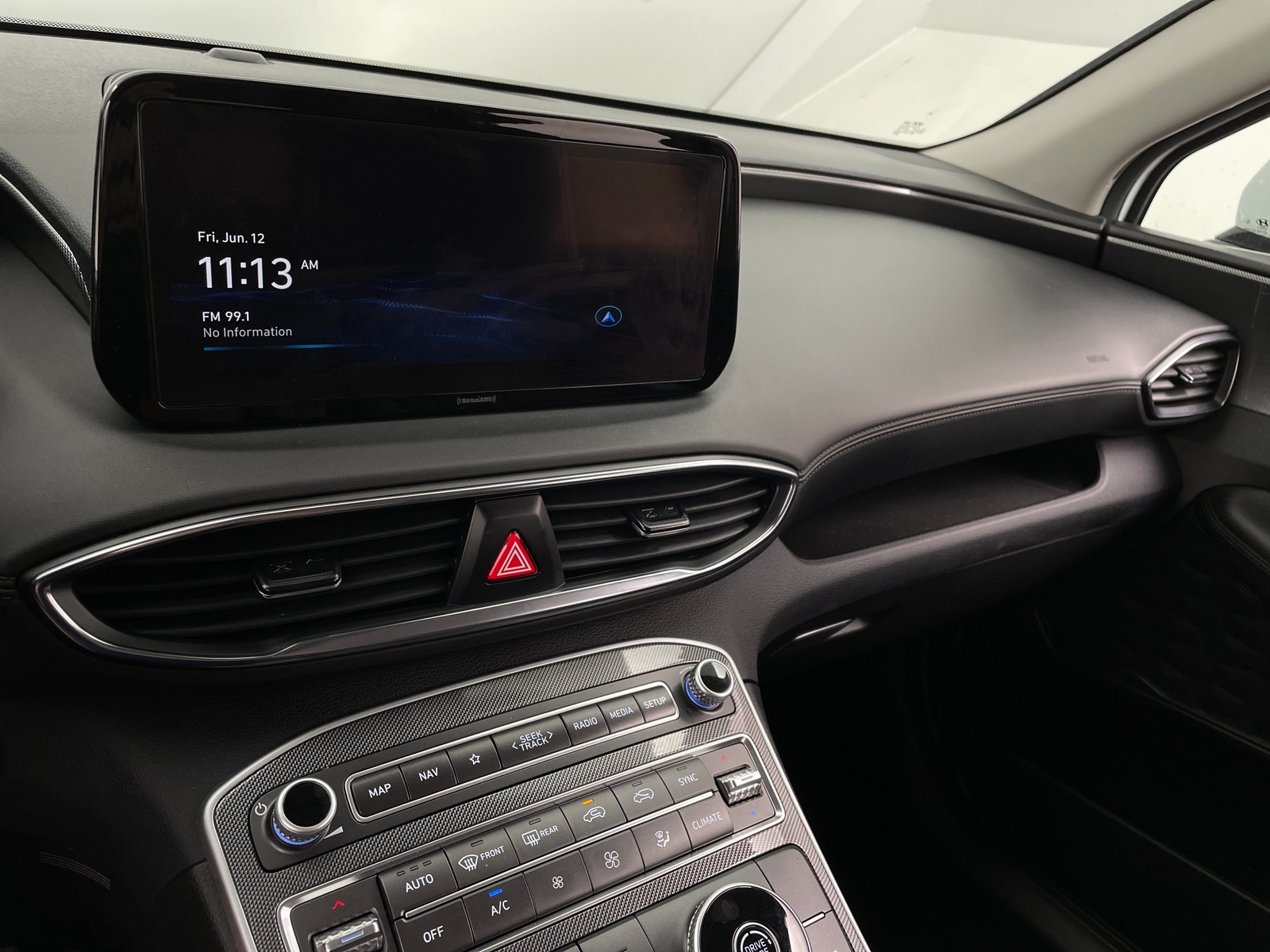 Thumbnail: 2023 Hyundai Santa Fe - 4