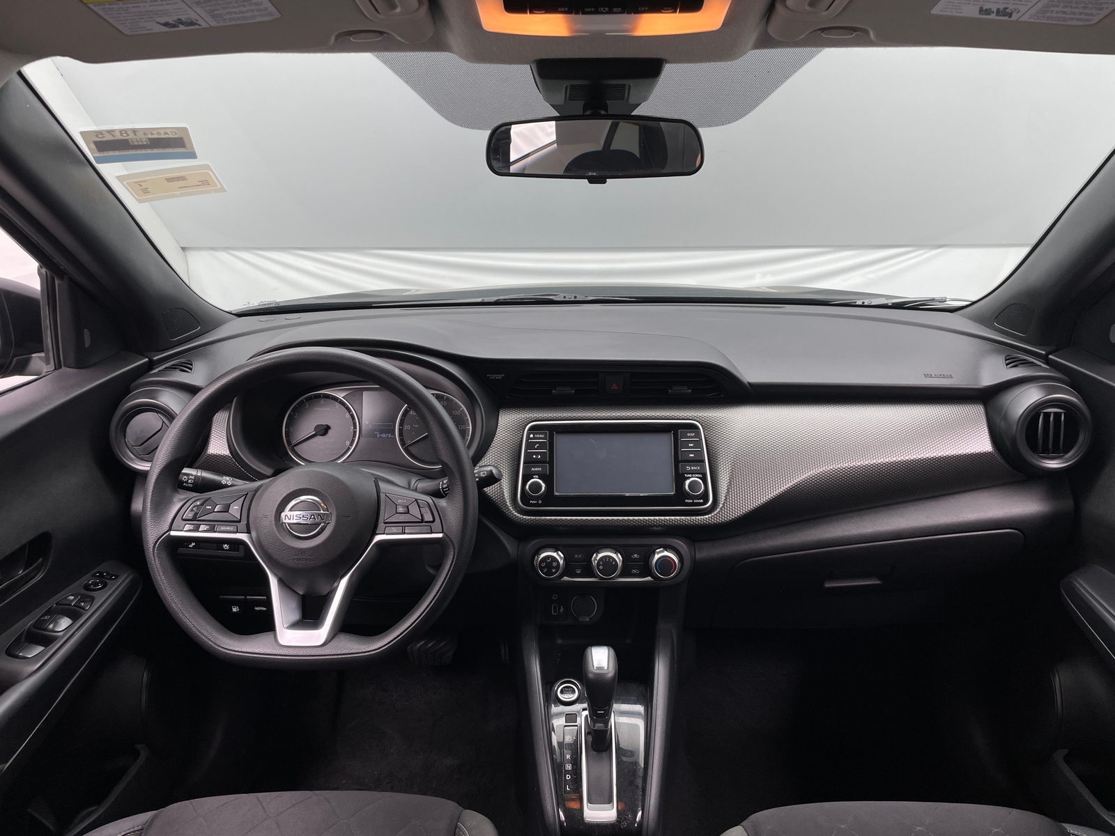 Thumbnail: 2020 Nissan Kicks - 3