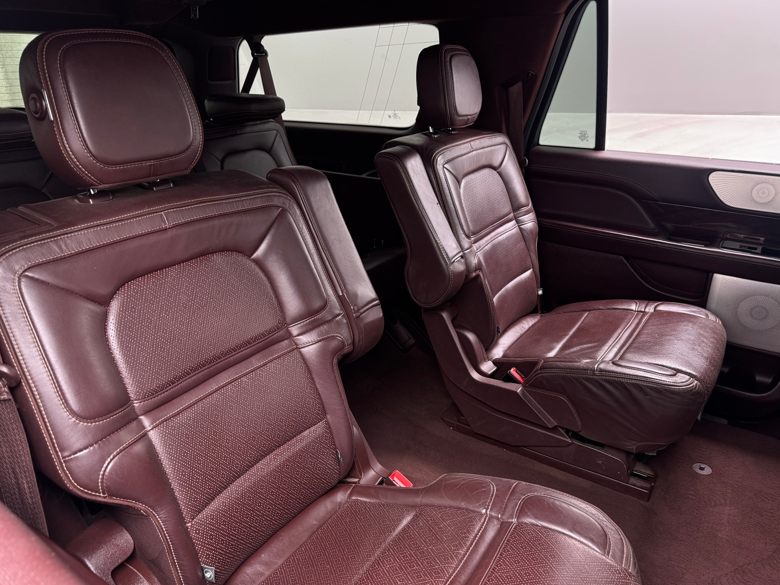Thumbnail: 2019 Lincoln Navigator L - 5