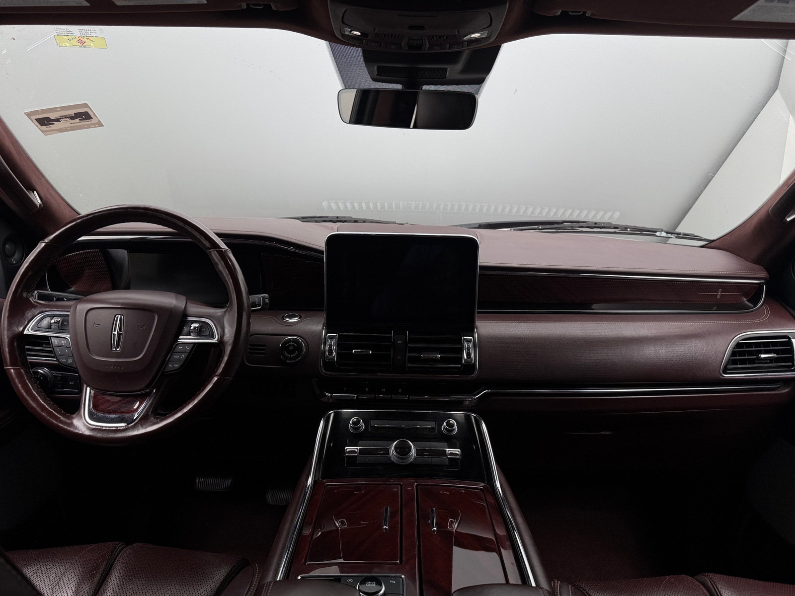 Thumbnail: 2019 Lincoln Navigator L - 2