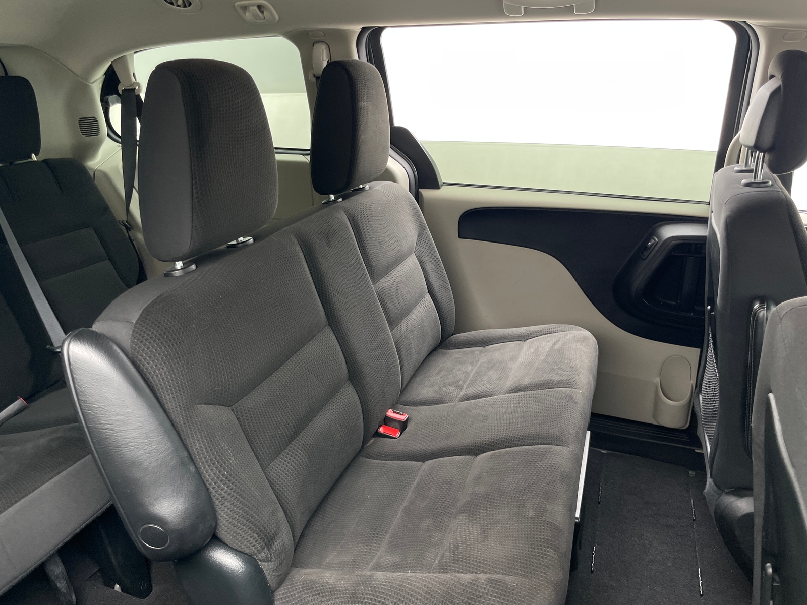 Thumbnail: 2018 Dodge Grand Caravan - 6