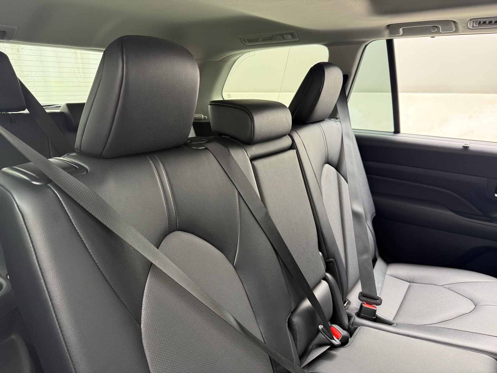 Thumbnail: 2025 Toyota Grand Highlander - 5