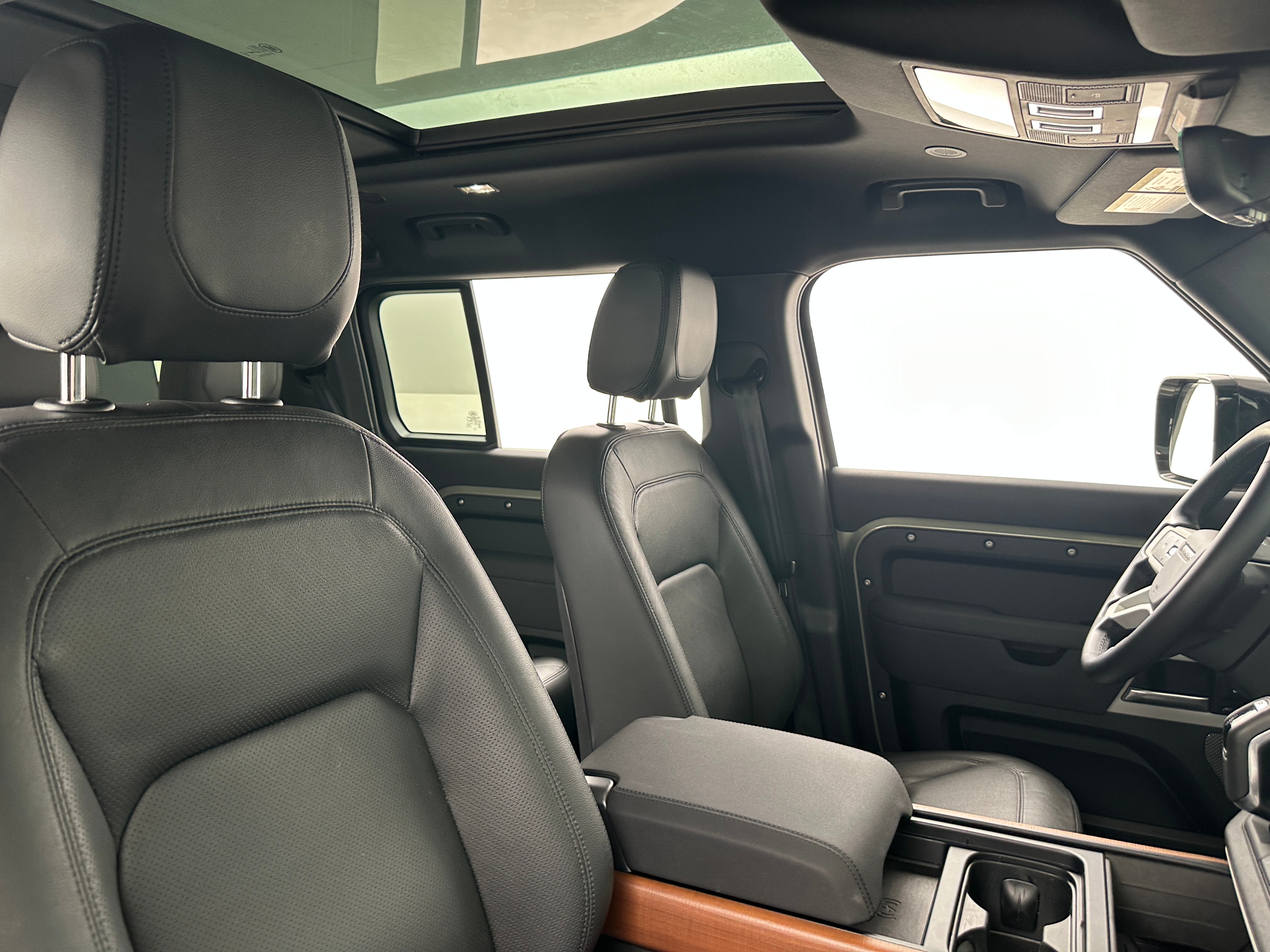 2023 Land Rover Defender