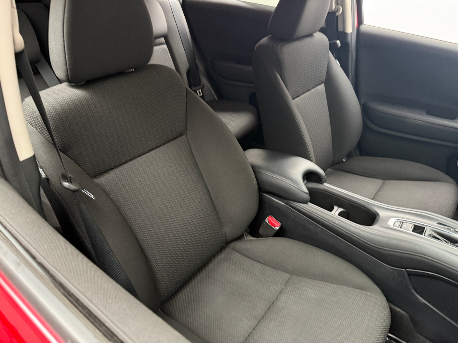 Thumbnail: 2017 Honda HR-V - 2