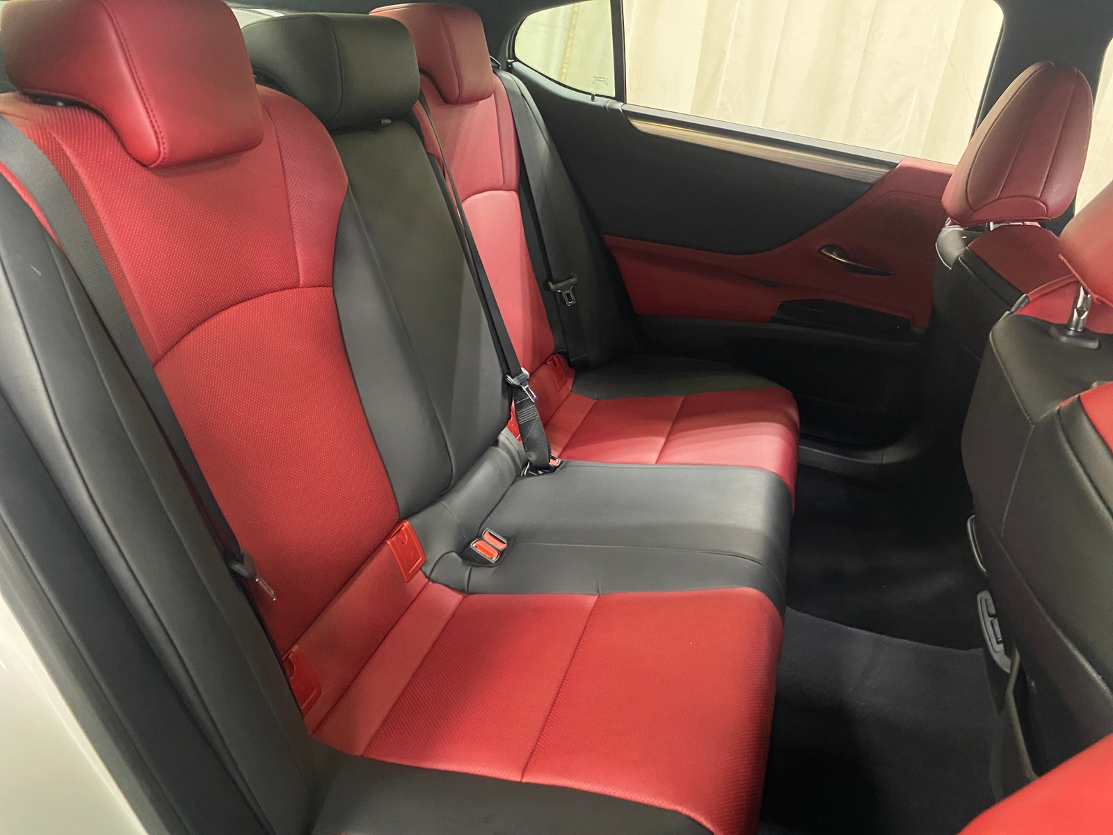 Thumbnail: 2024 Lexus ES - 5