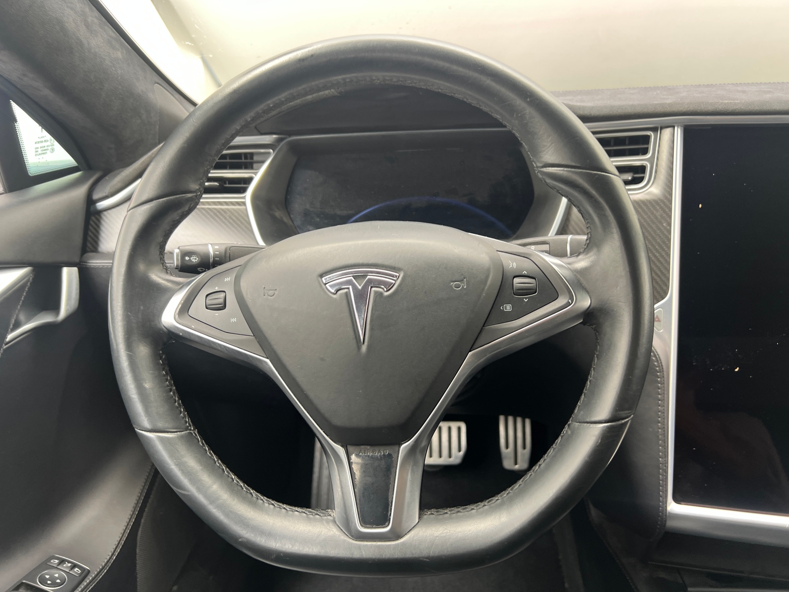 Thumbnail: 2016 Tesla Model S - 4