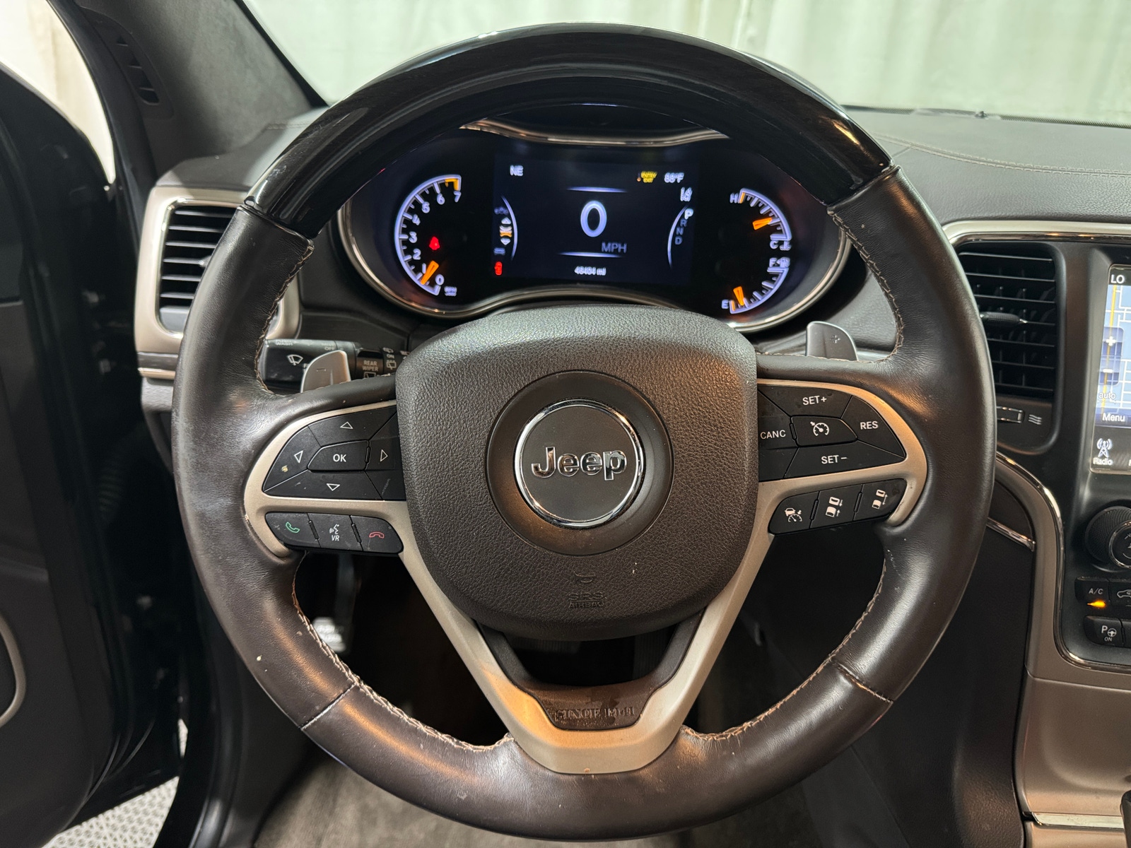 Thumbnail: 2017 Jeep Grand Cherokee - 4