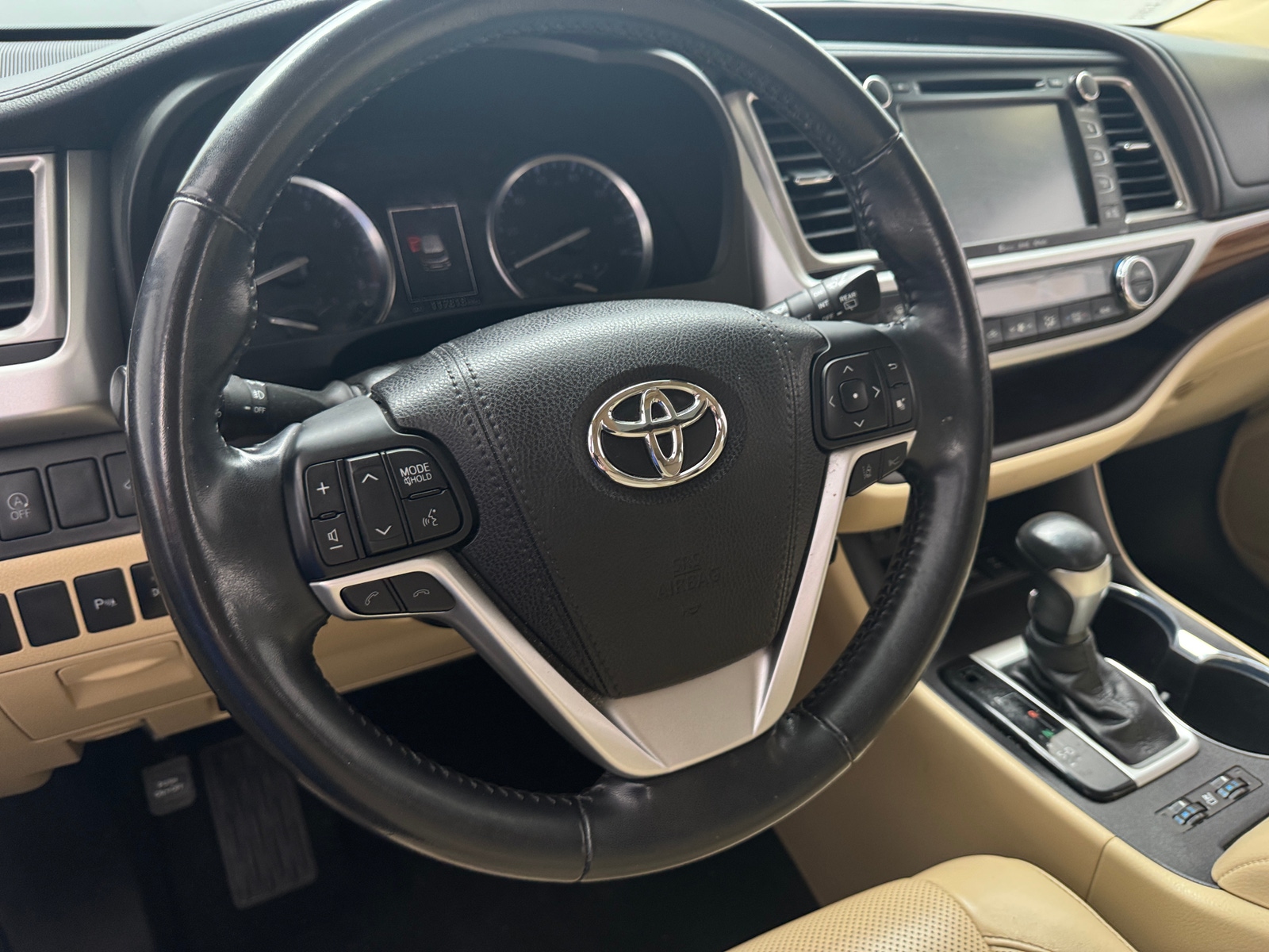Thumbnail: 2018 Toyota Highlander - 4