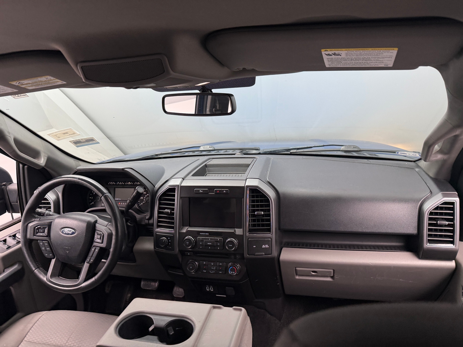 Thumbnail: 2018 Ford Econoline - 3