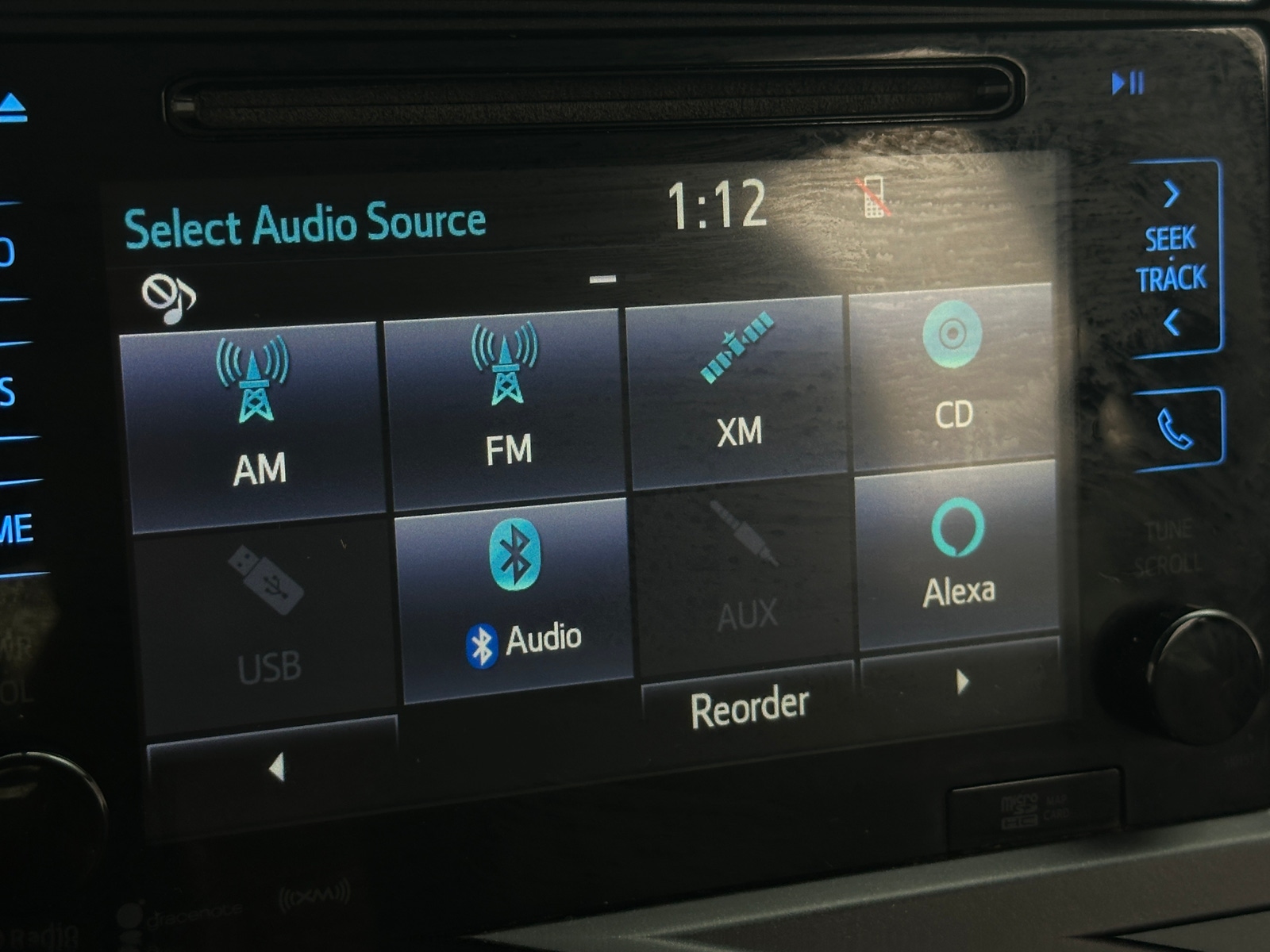 Thumbnail: 2017 Toyota Sienna - 3