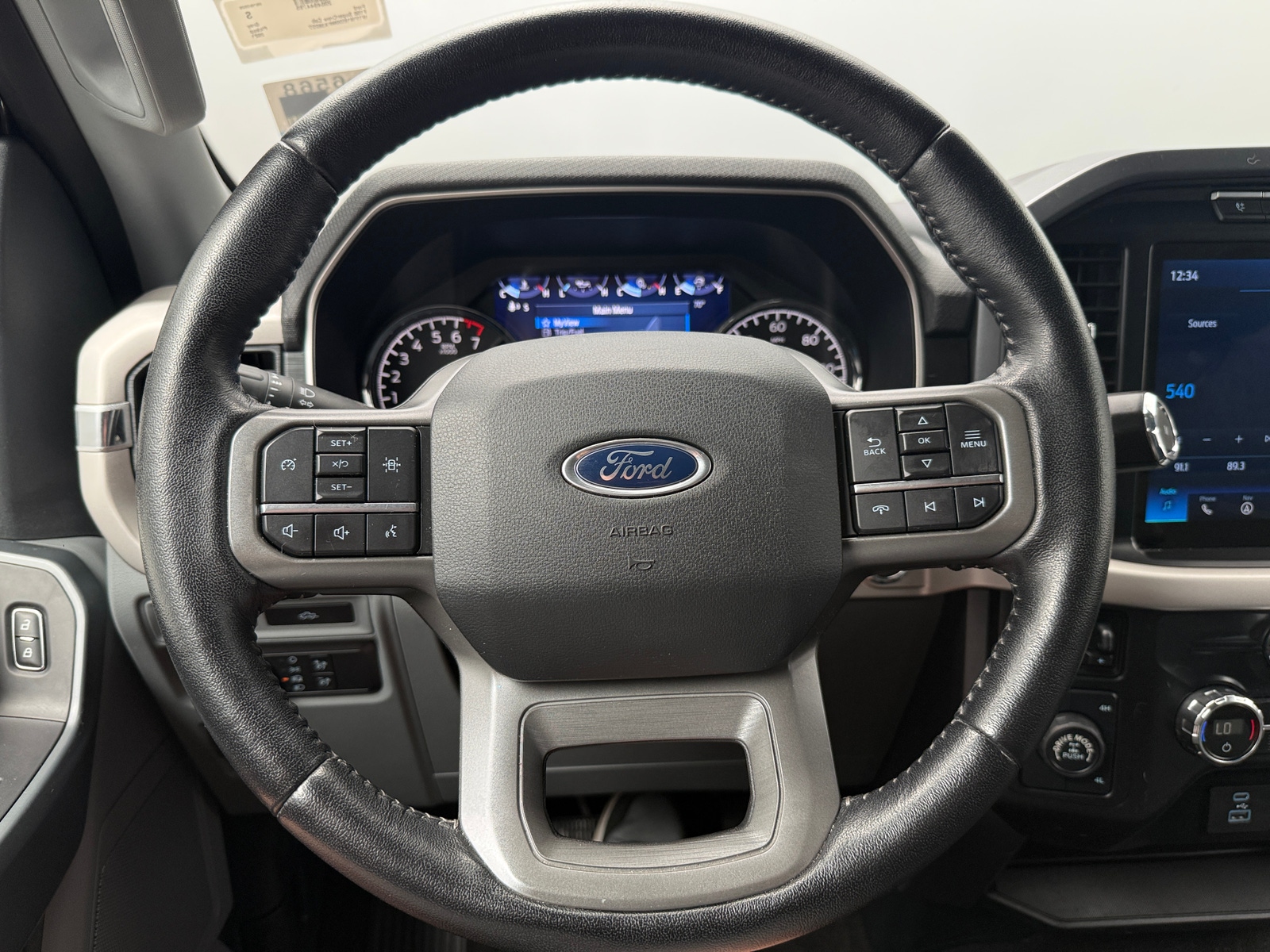 Thumbnail: 2021 Ford Econoline - 5