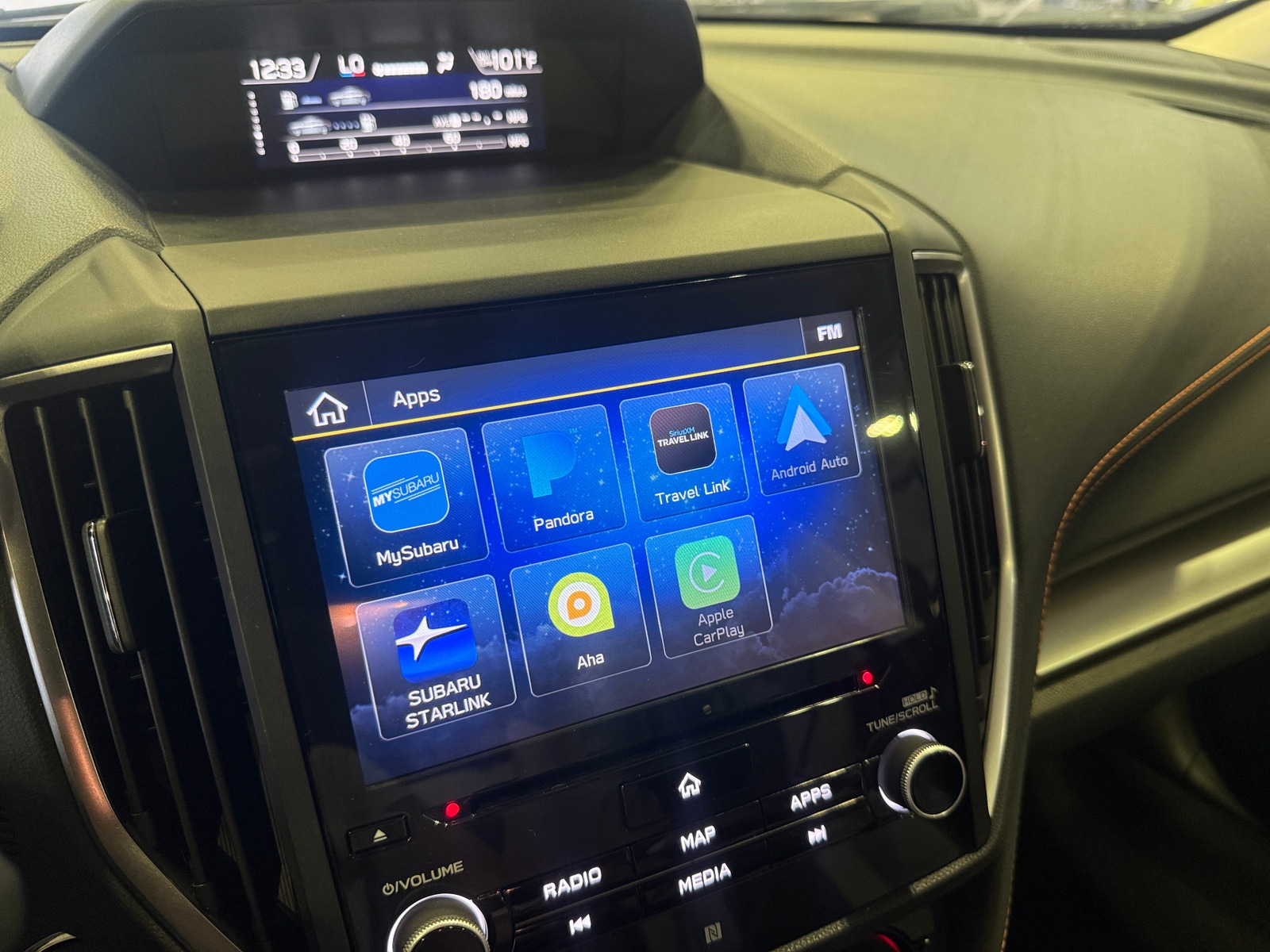 Thumbnail: 2019 Subaru Crosstrek - 3