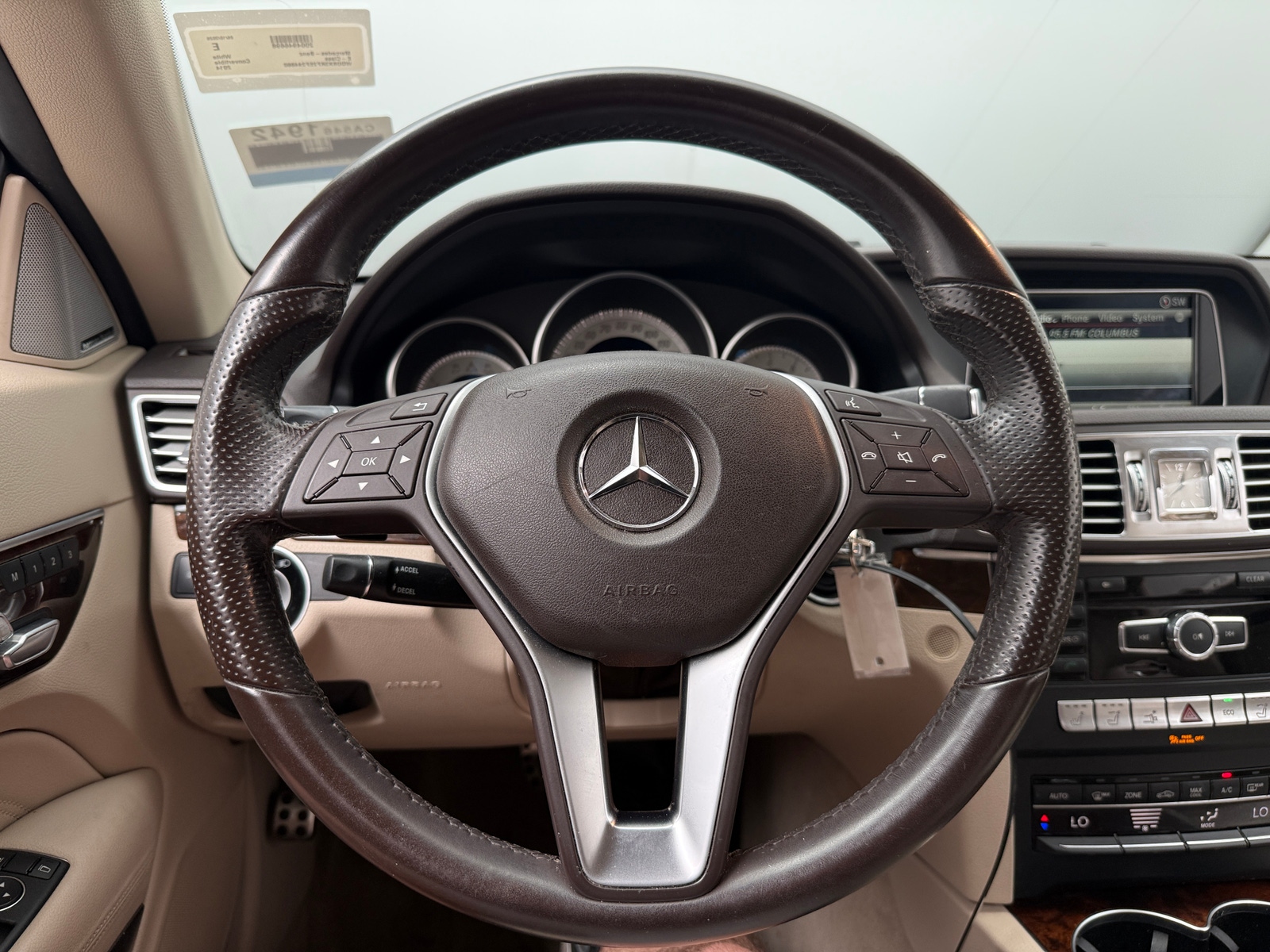 Thumbnail: 2014 Mercedes-Benz E-Class - 4