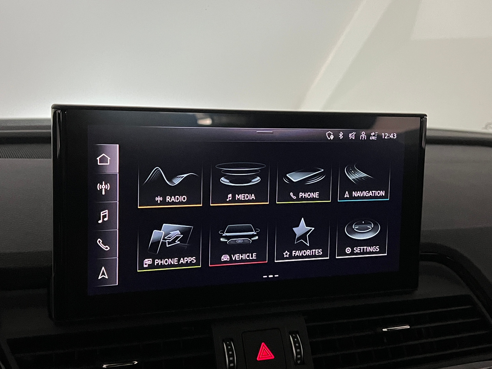 Thumbnail: 2021 Audi SQ5 - 3