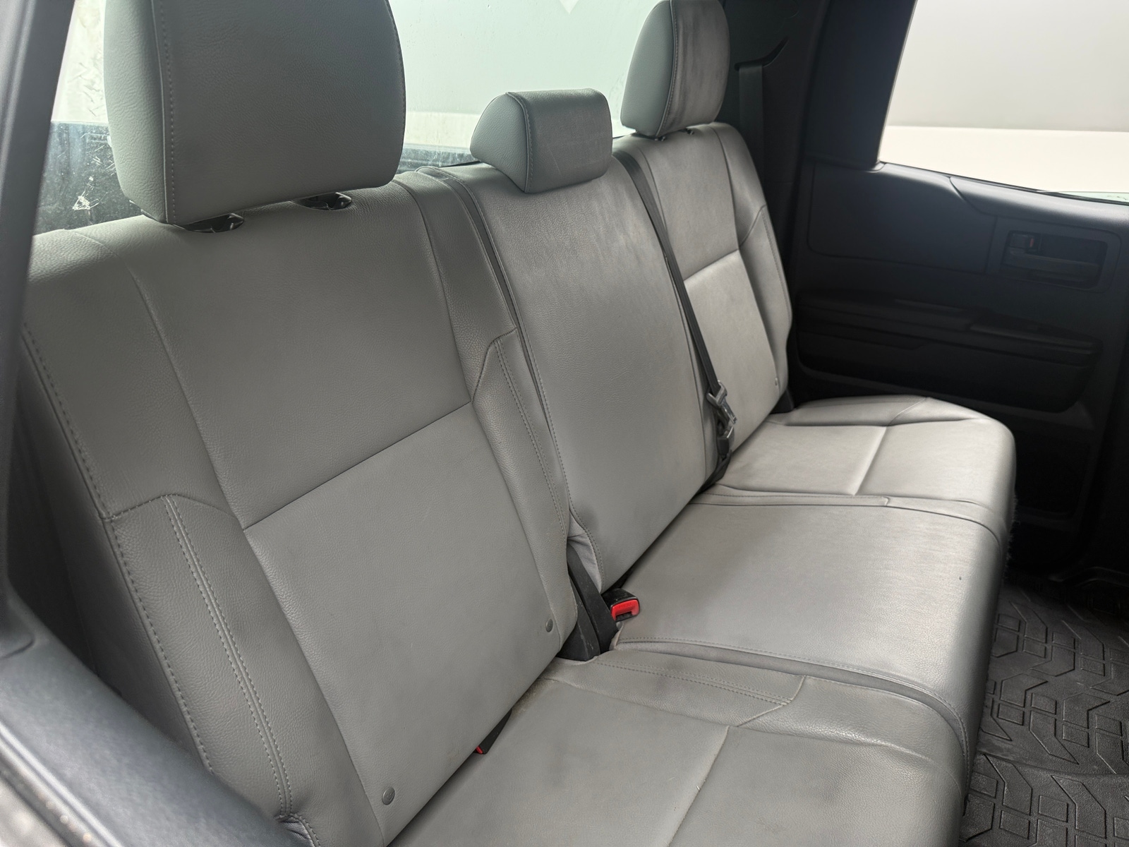 Thumbnail: 2015 Toyota Tundra - 6