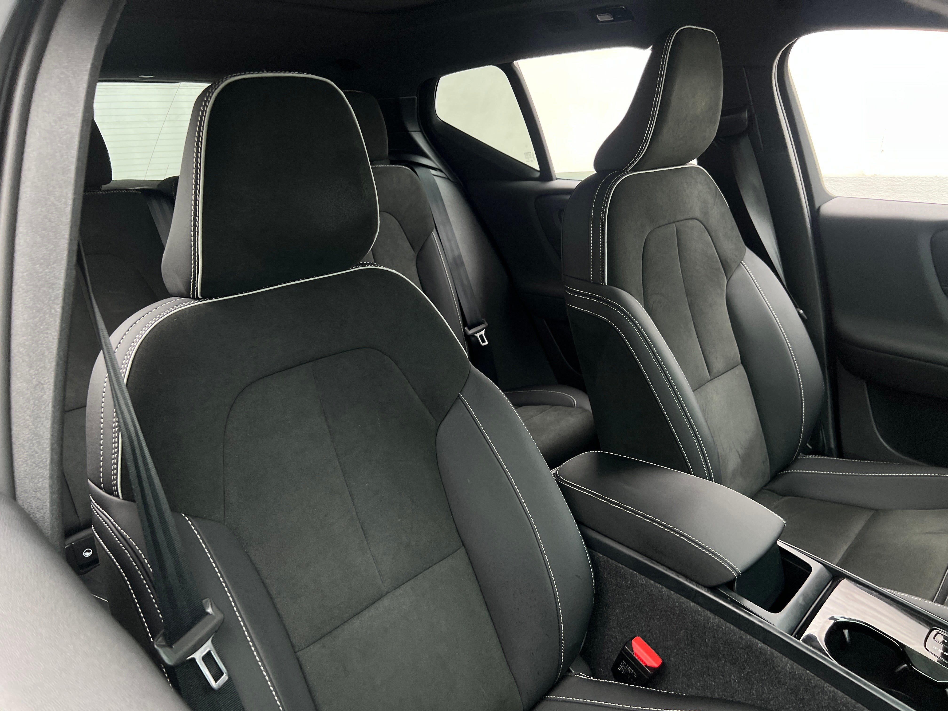 Used 2023 Volvo XC40 Ultimate with VIN YV4ED3UM4P2003763 for sale in Auburn, WA