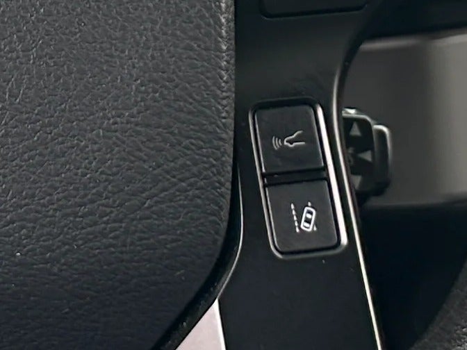 2023 Toyota Tacoma SR - Photo 13