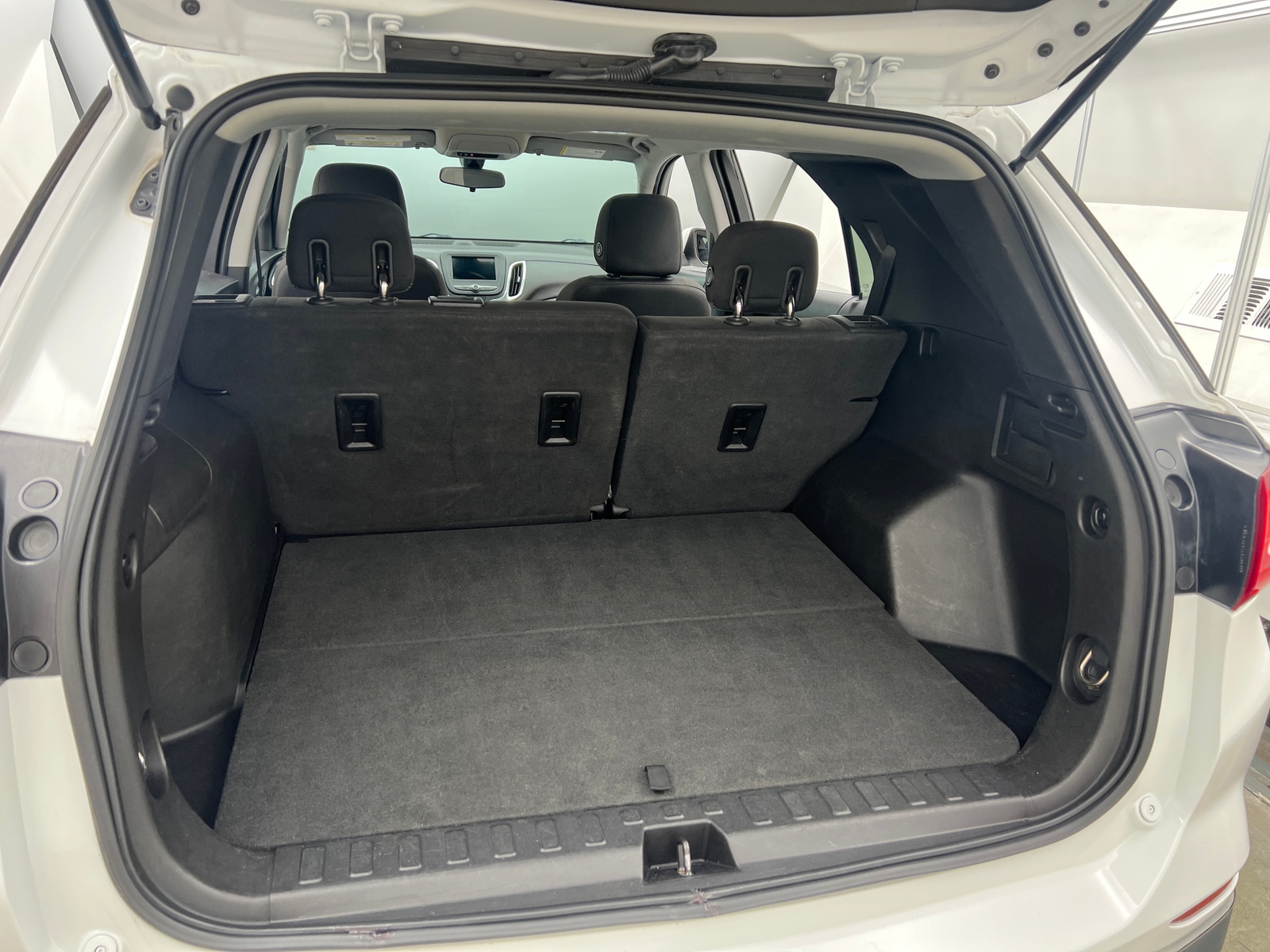 Thumbnail: 2019 Chevrolet Equinox - 7