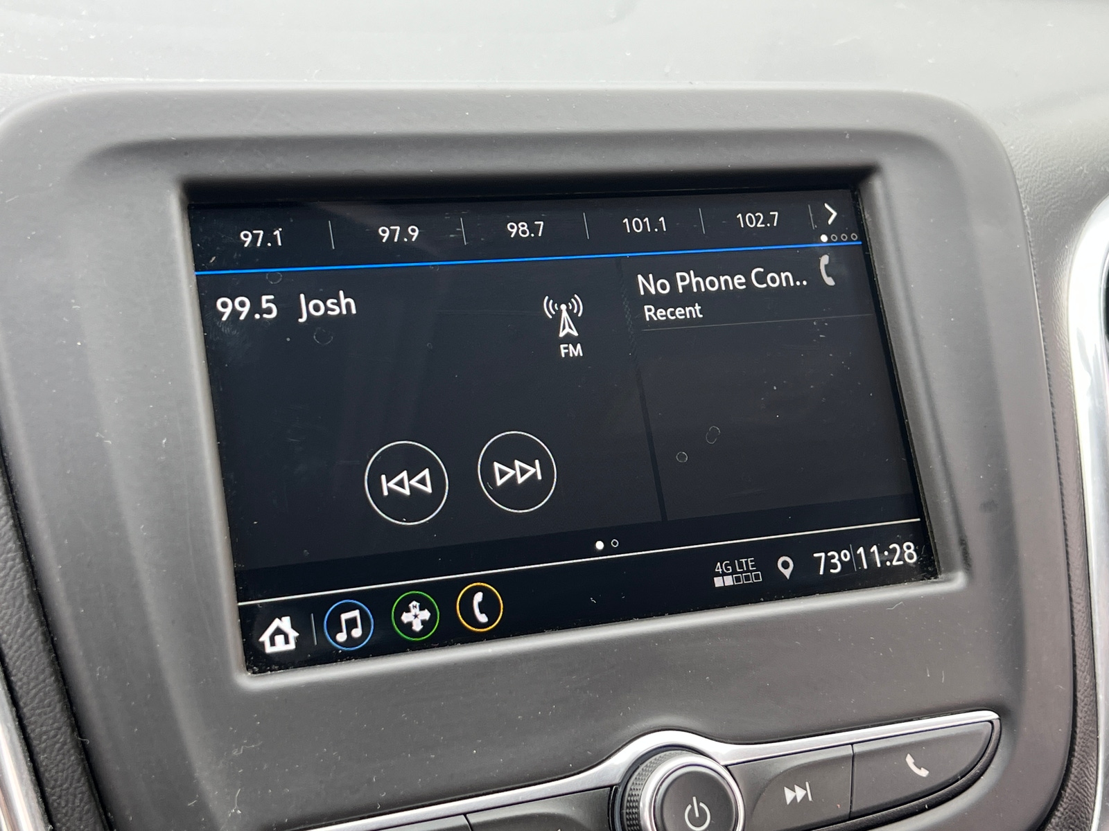 Thumbnail: 2019 Chevrolet Equinox - 4