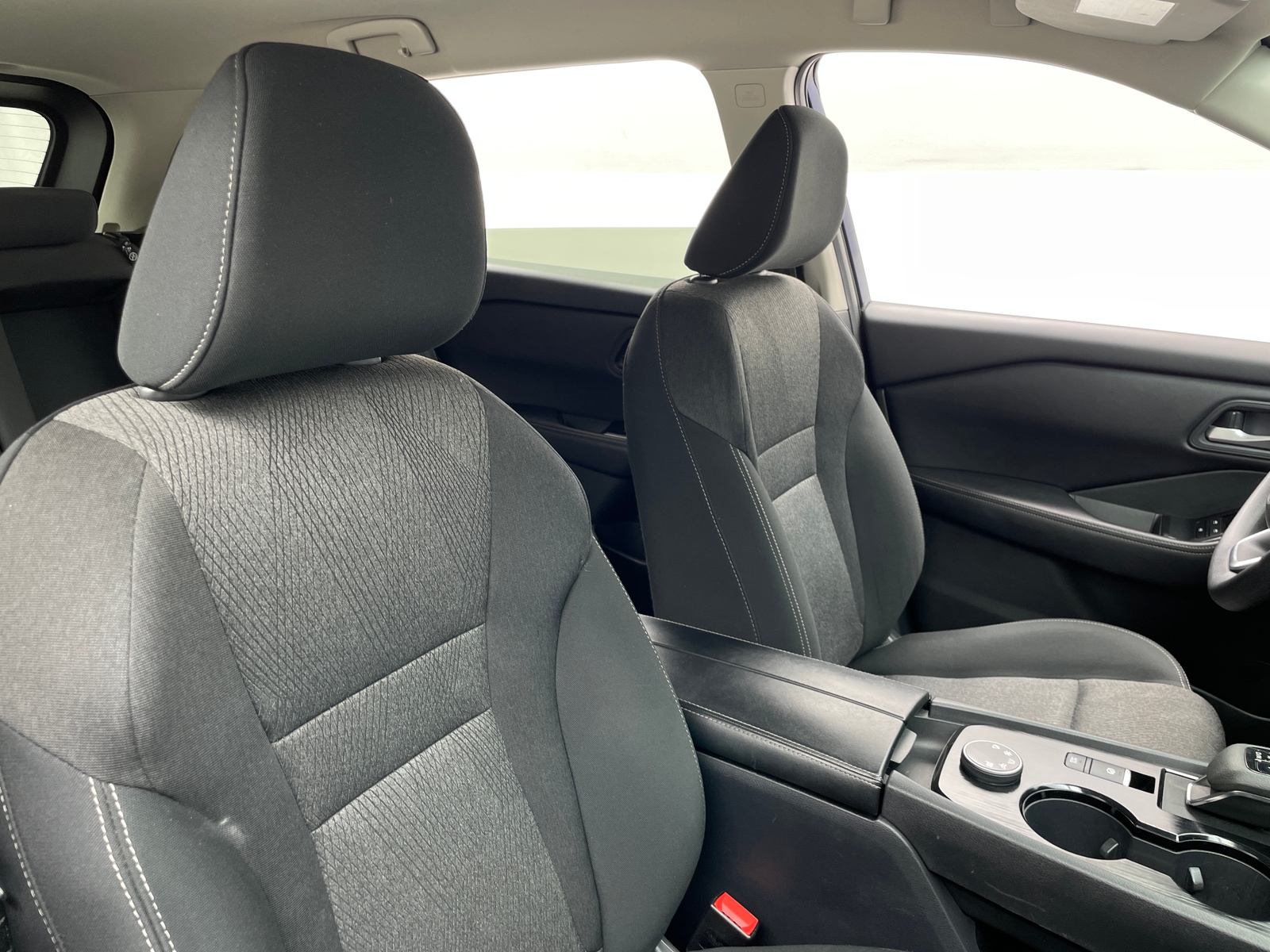 Thumbnail: 2024 Nissan Rogue - 2