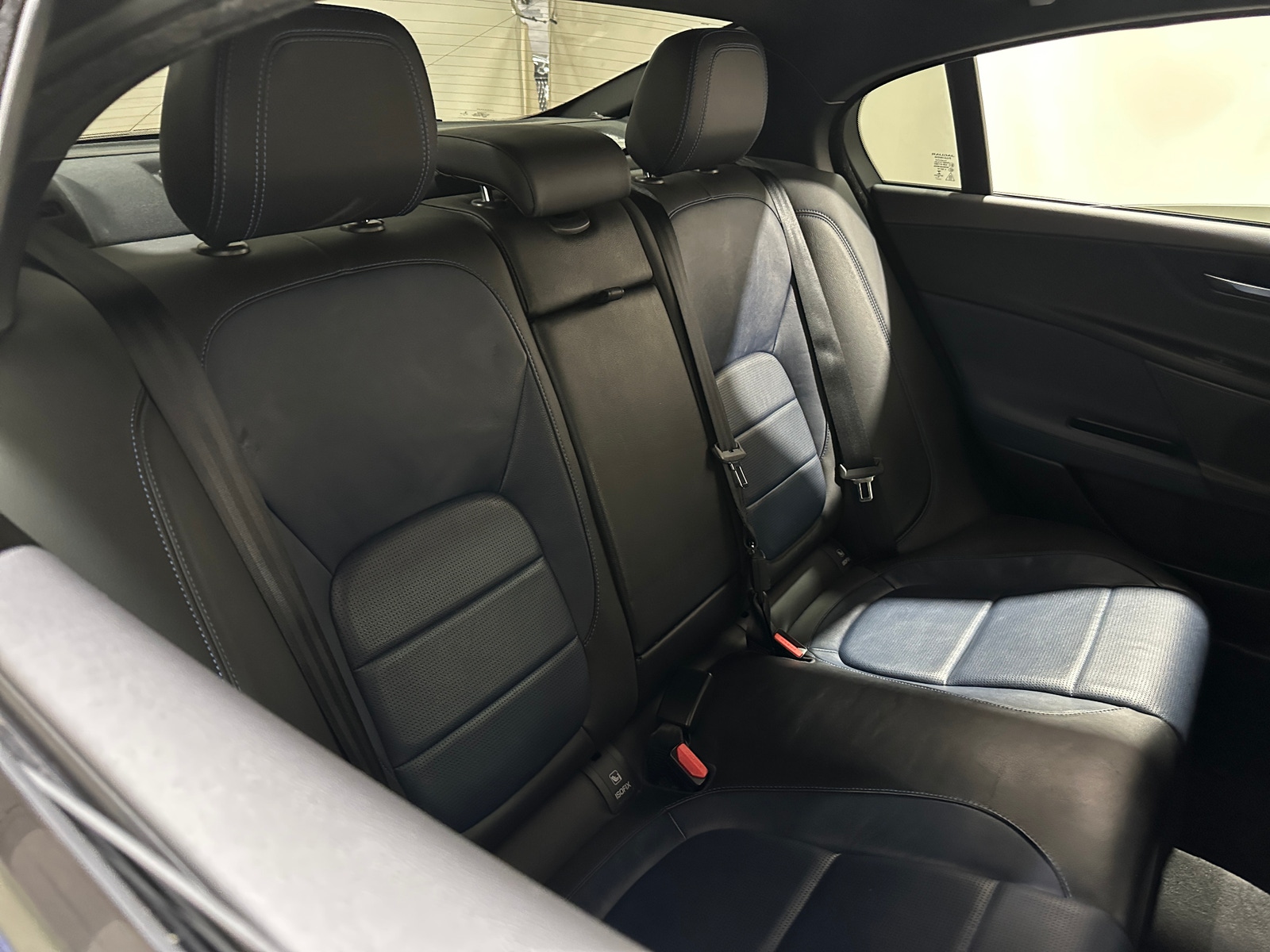 Thumbnail: 2018 Jaguar XE - 5