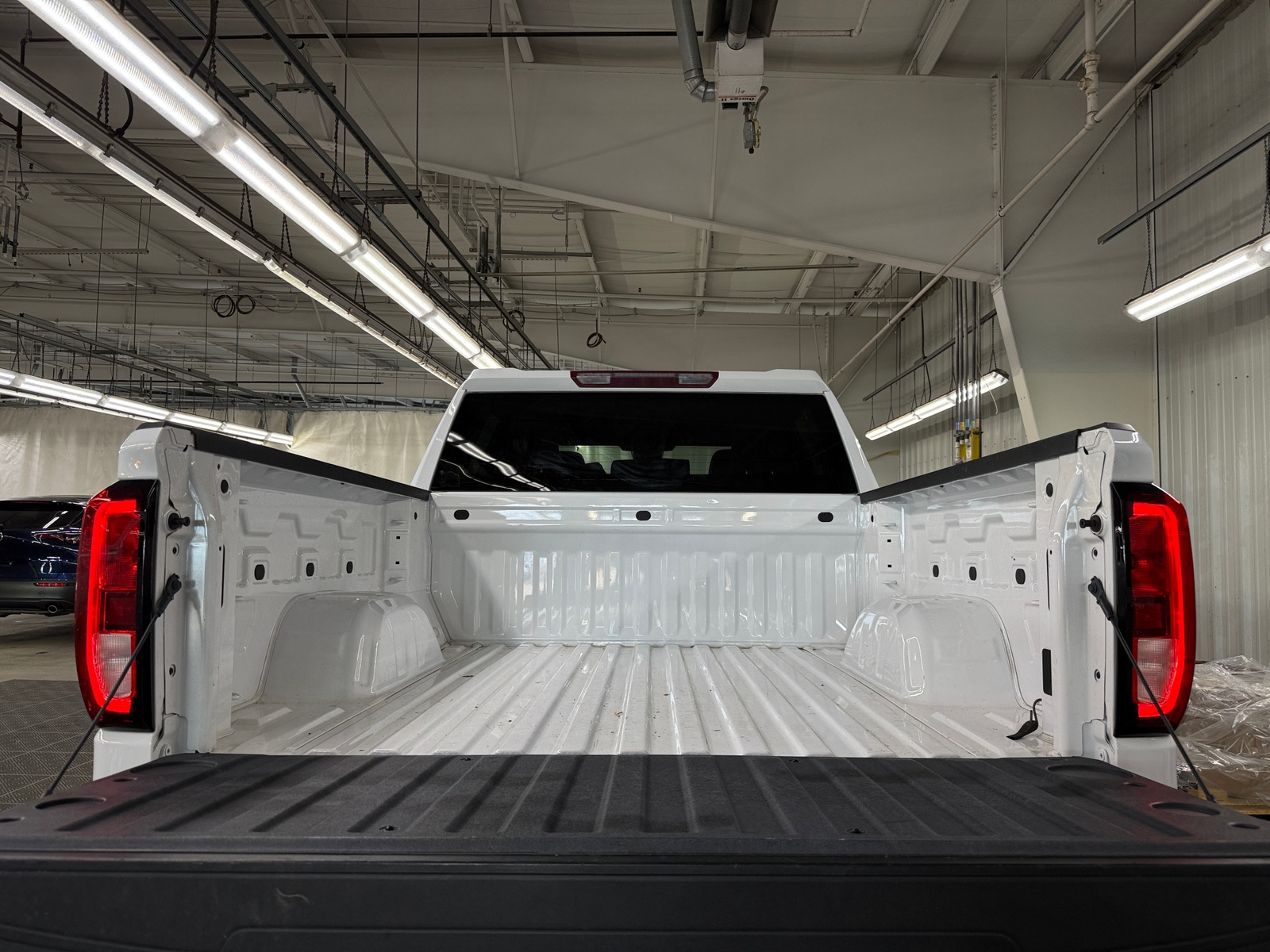 Thumbnail: 2023 GMC Sierra 1500 - 7
