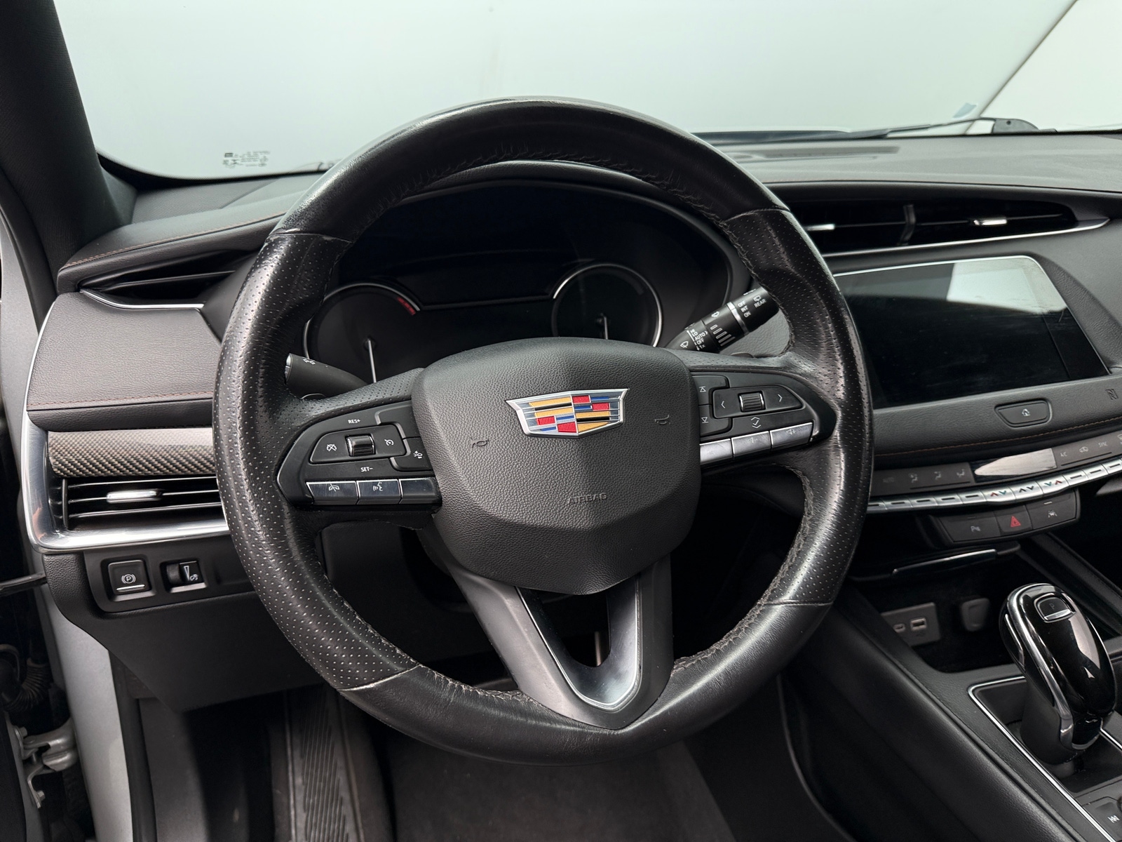 Thumbnail: 2021 Cadillac XT4 - 4