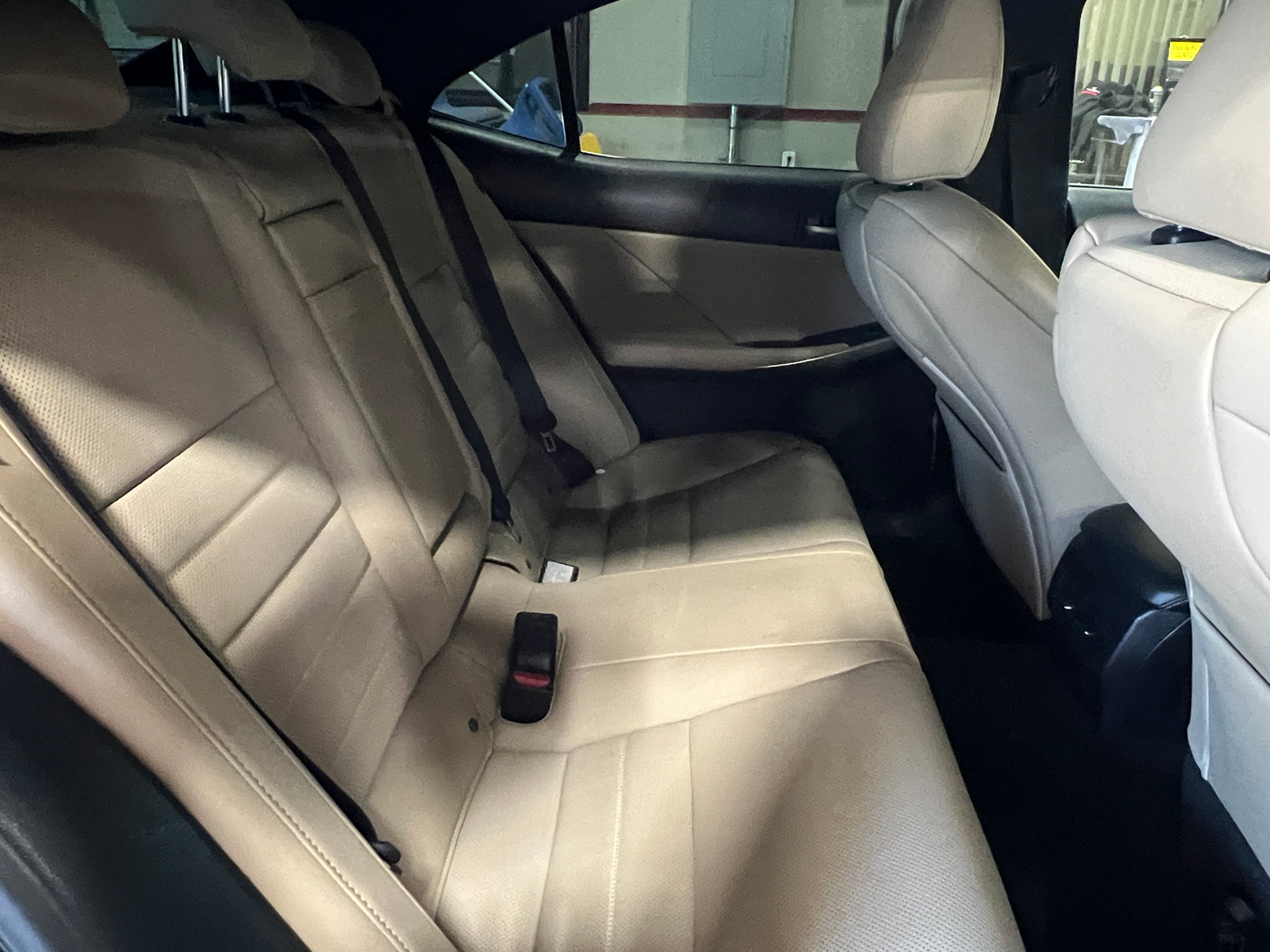 Thumbnail: 2019 Lexus IS - 5
