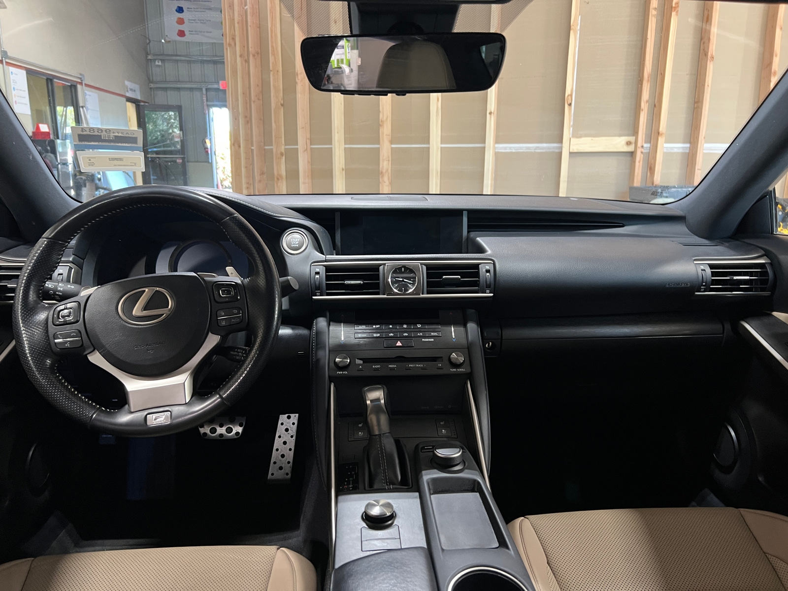 Thumbnail: 2019 Lexus IS - 2