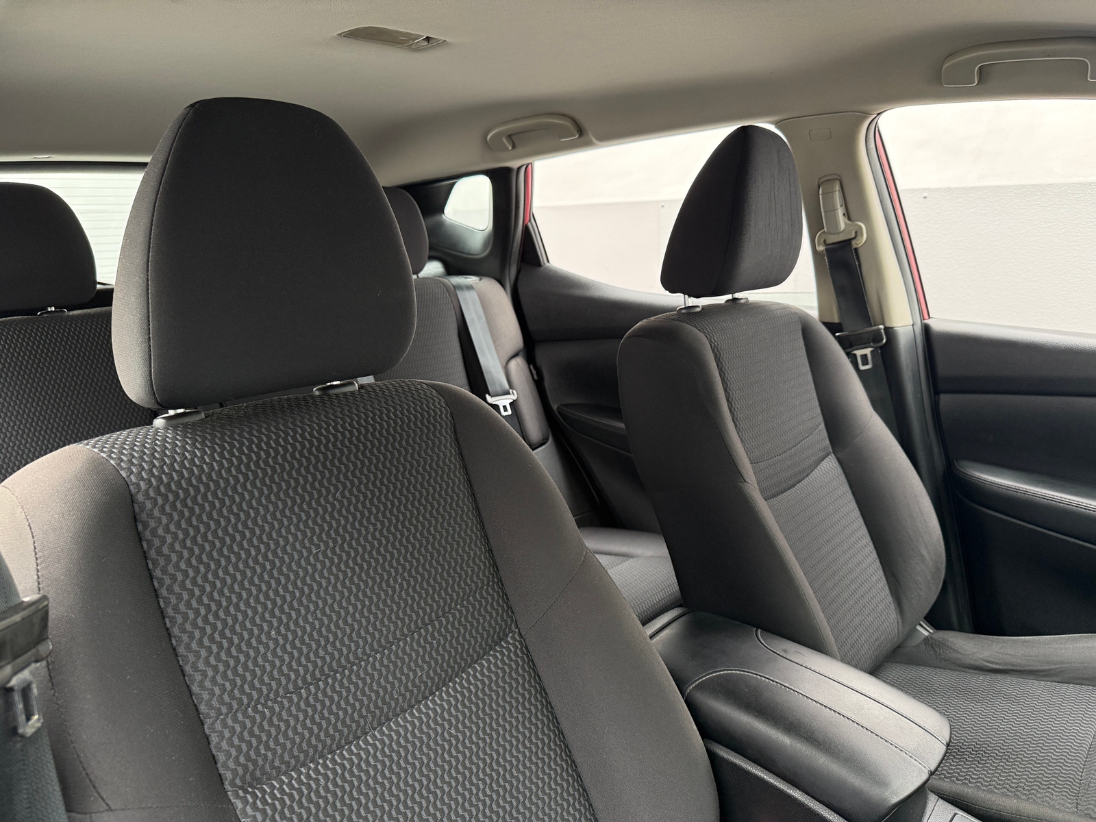 Thumbnail: 2020 Nissan Rogue Sport - 2