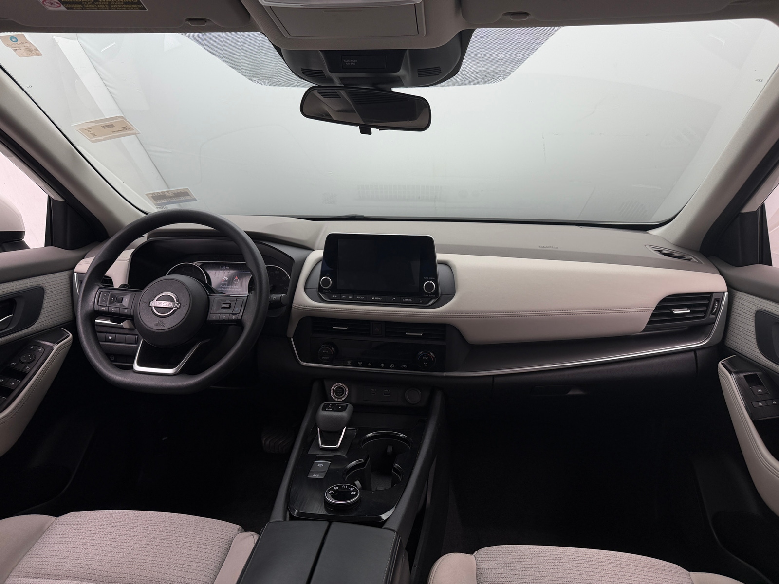 Thumbnail: 2023 Nissan Rogue - 3
