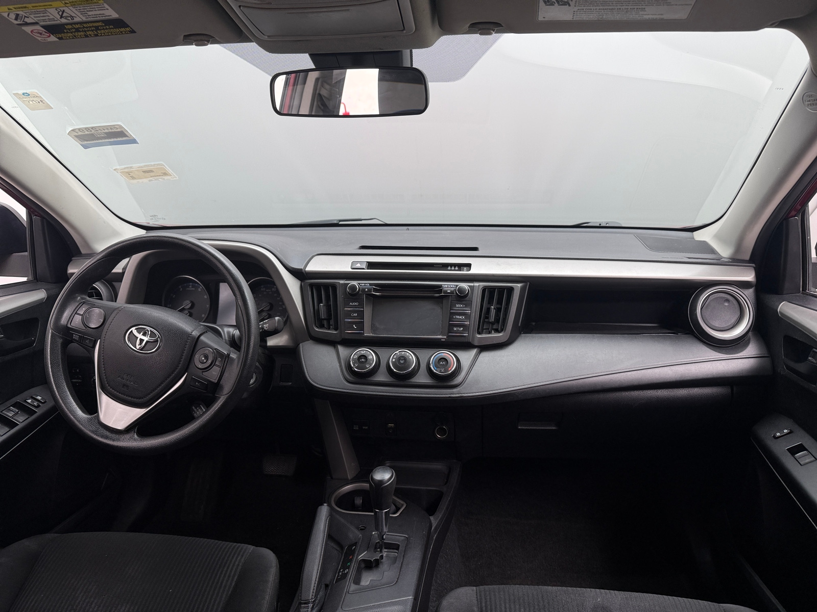 Thumbnail: 2018 Toyota RAV4 - 3