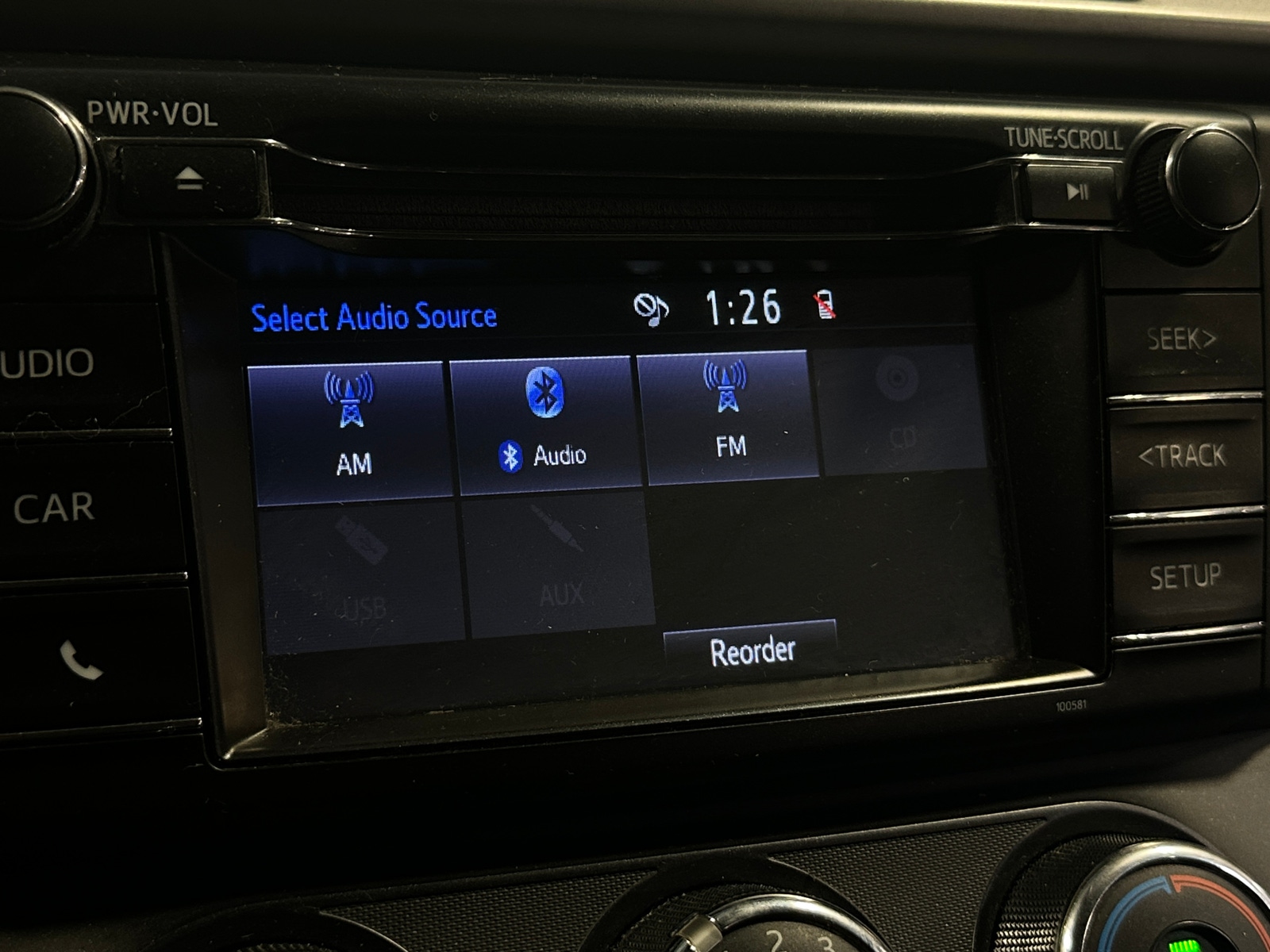 Thumbnail: 2018 Toyota RAV4 - 4