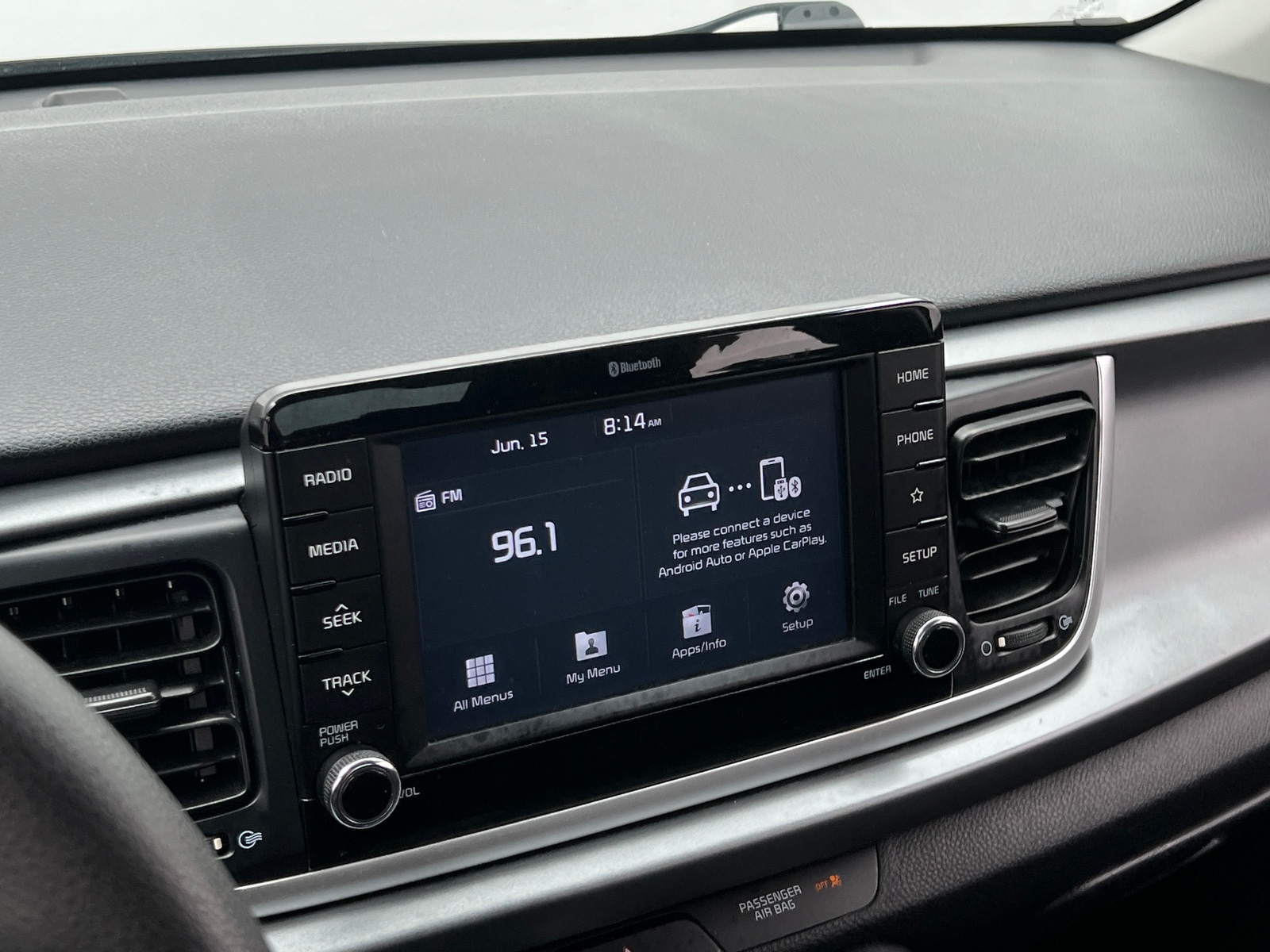 Thumbnail: 2020 Kia Rio - 4