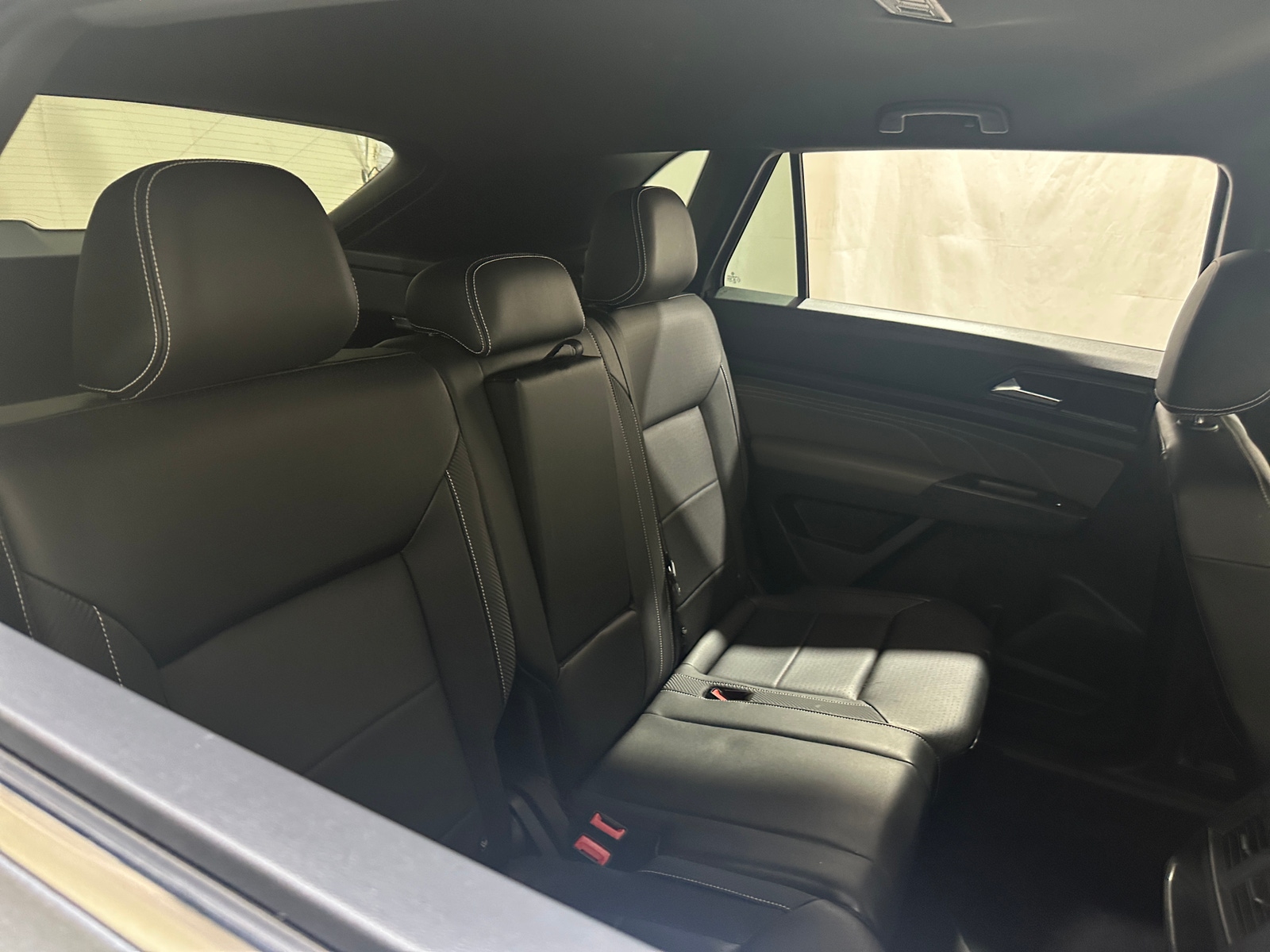 Thumbnail: 2023 Volkswagen Atlas - 5