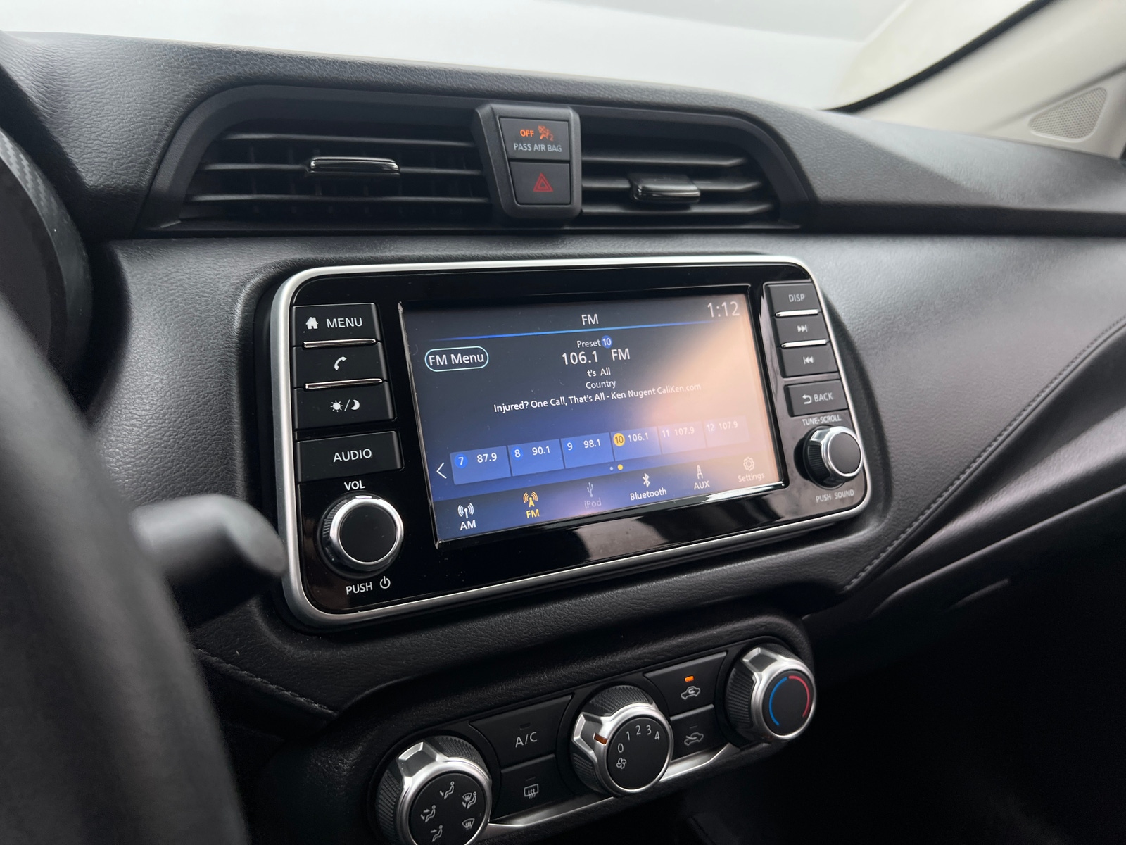 Thumbnail: 2022 Nissan Versa - 4