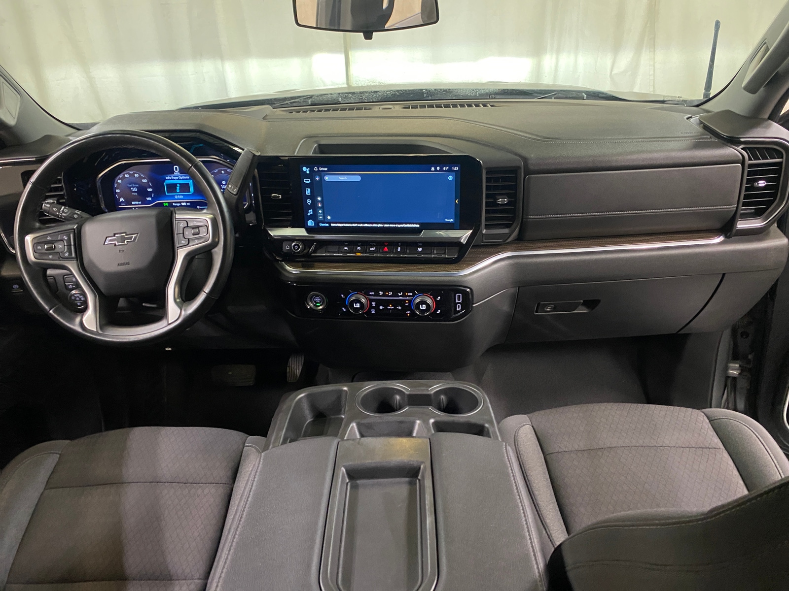 Thumbnail: 2023 Chevrolet Silverado 1500 - 3