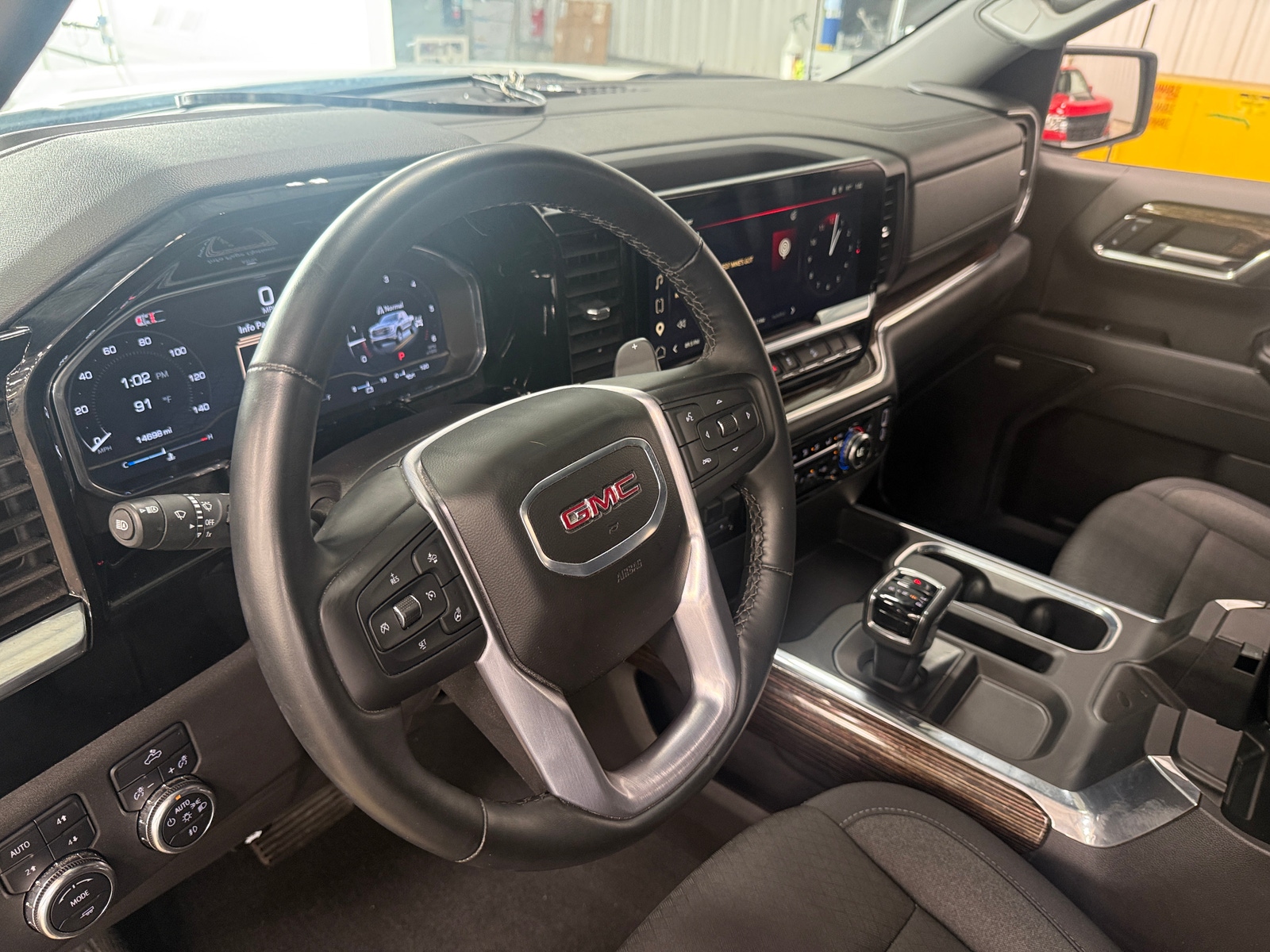 Thumbnail: 2025 GMC Sierra 1500 - 5