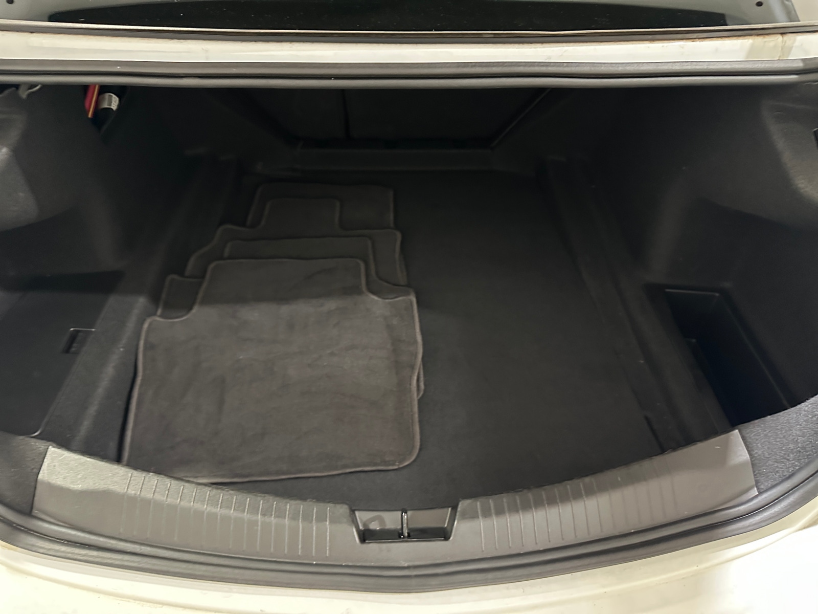 Thumbnail: 2024 Cadillac CT5 - 6