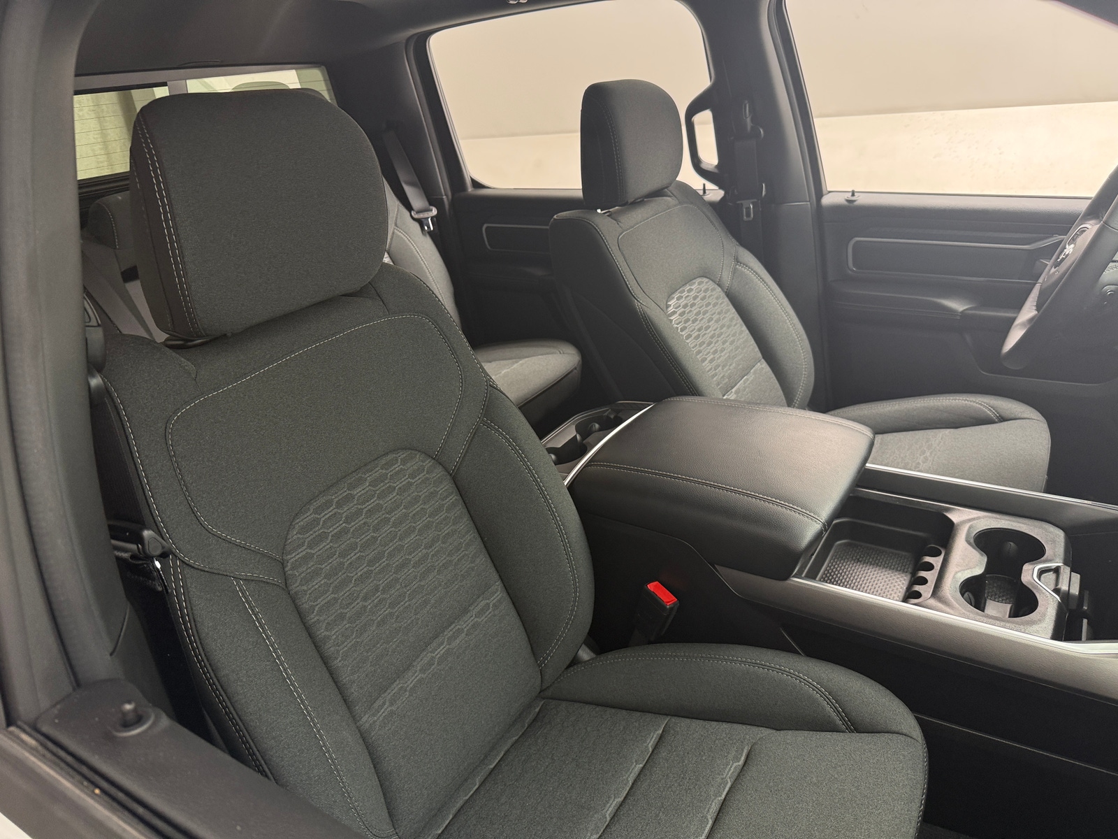 Thumbnail: 2025 RAM 1500 - 2