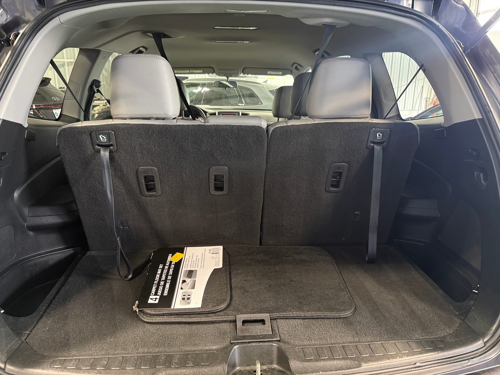 Thumbnail: 2017 Honda Pilot - 7
