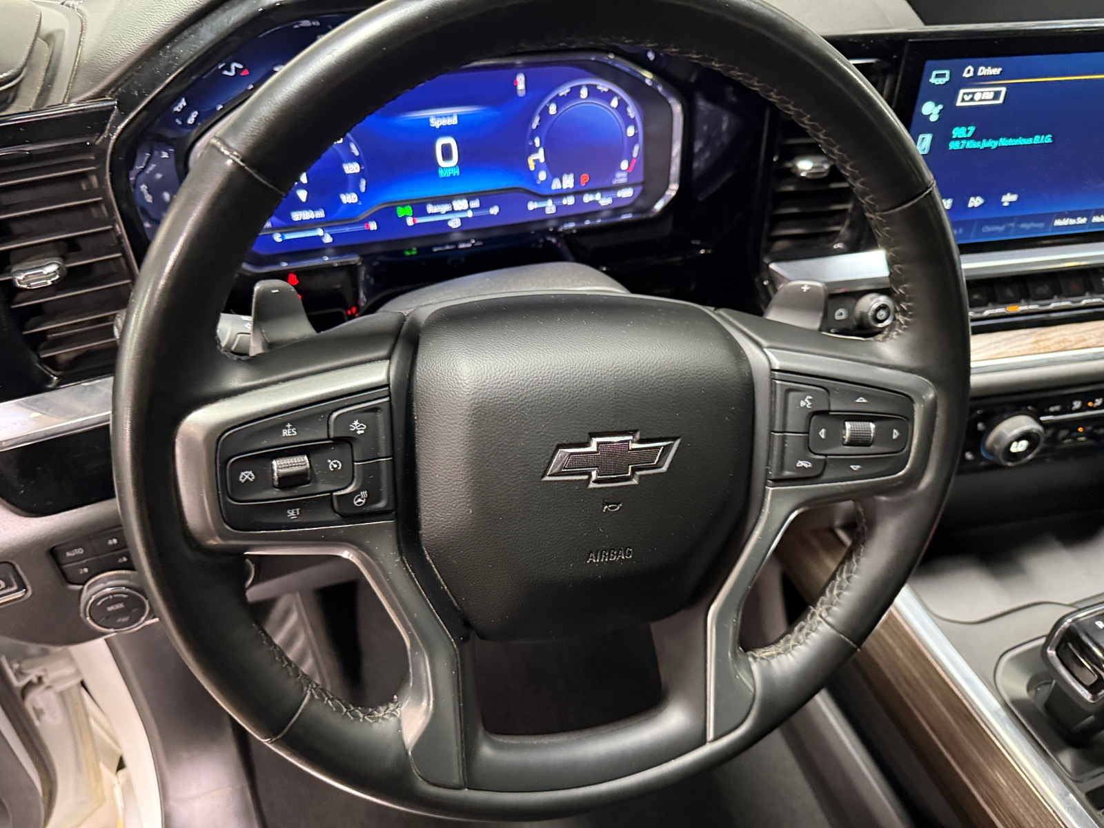 Thumbnail: 2024 Chevrolet Silverado 1500 - 5