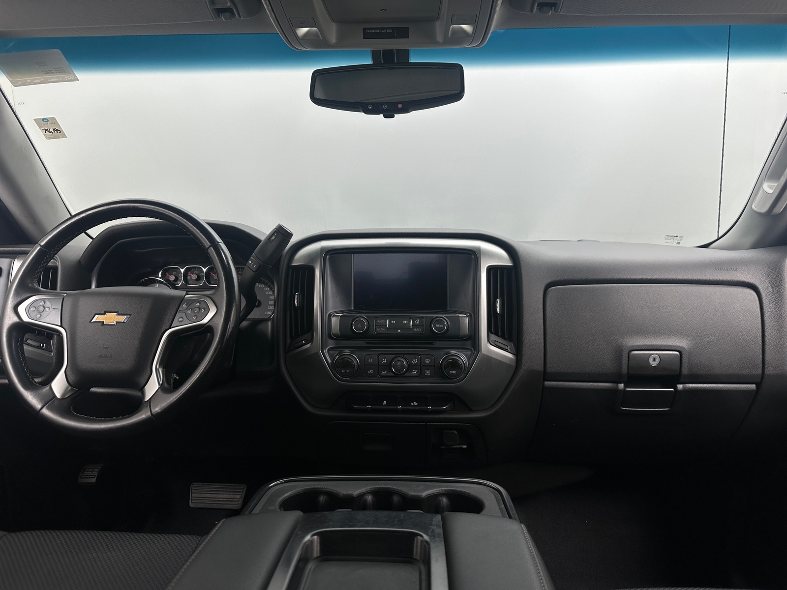 Thumbnail: 2019 Chevrolet Silverado 1500 - 3